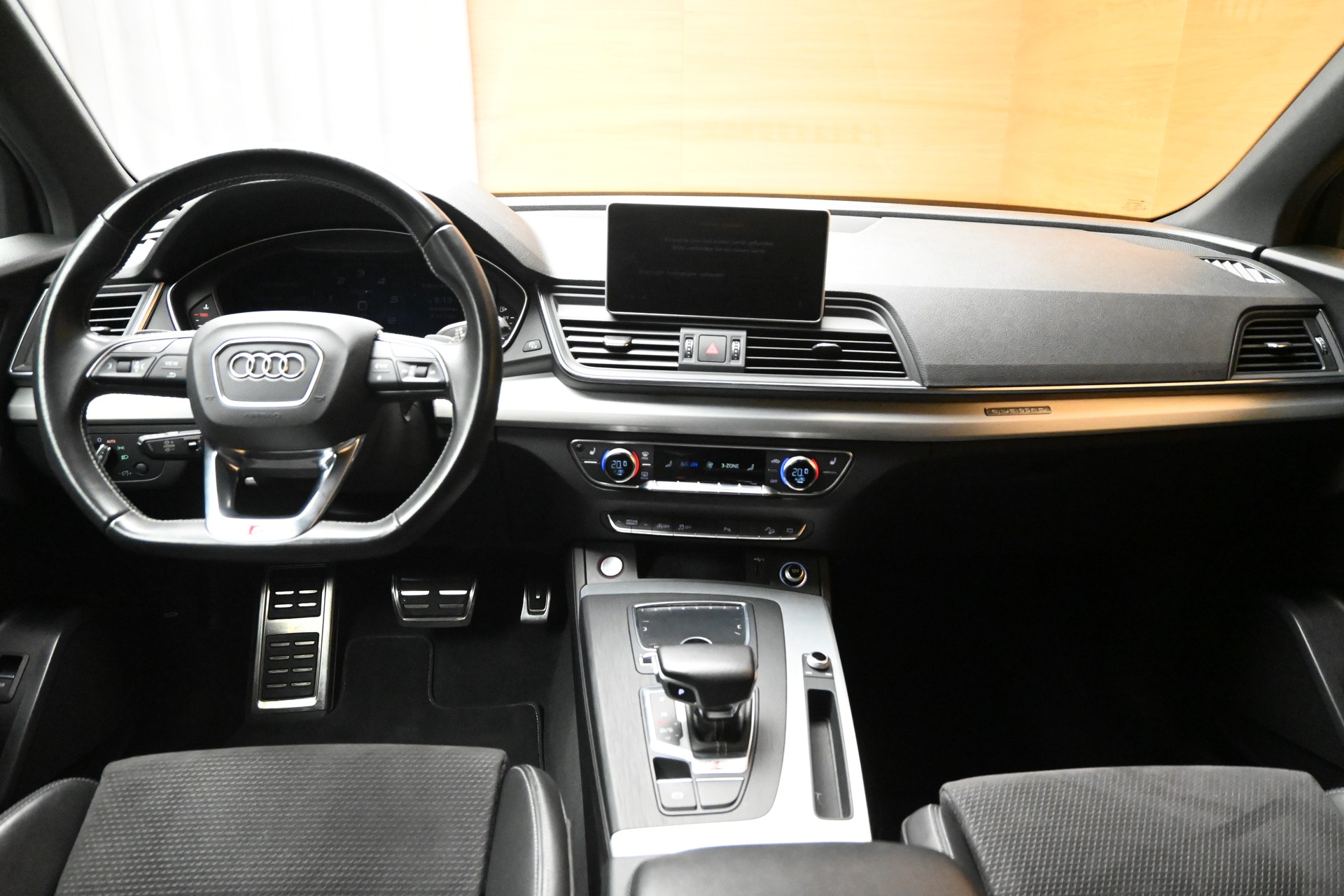 AUDI SQ5 TDI quattro tiptronic*Standheizung*-image-9