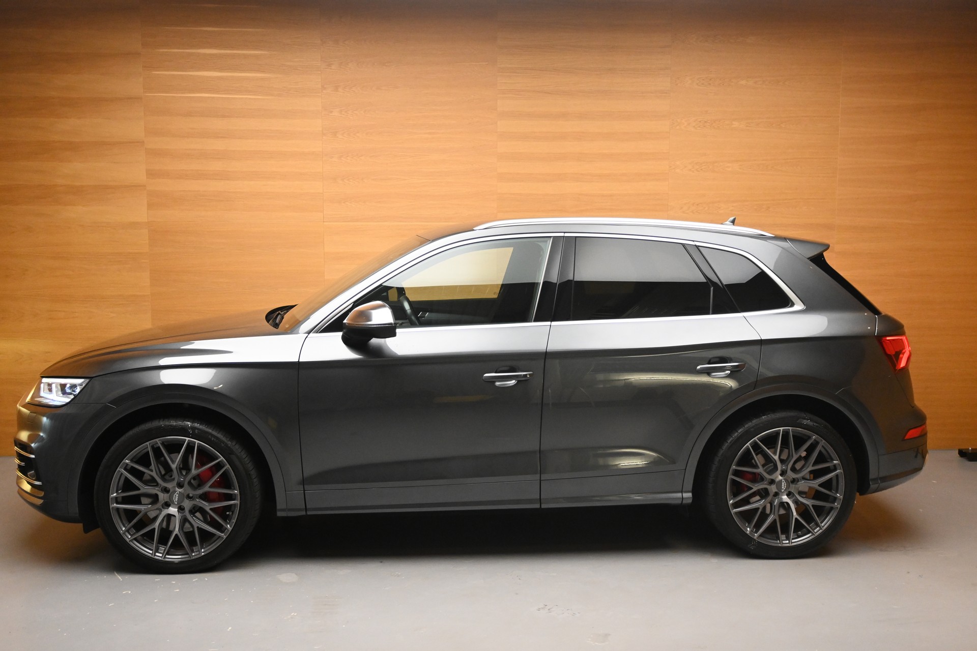 AUDI SQ5 TDI quattro tiptronic*Standheizung*-image-3