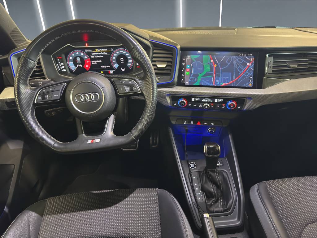 AUDI A1 City Carver 30 TFSI Attraction S-tronic-image-5