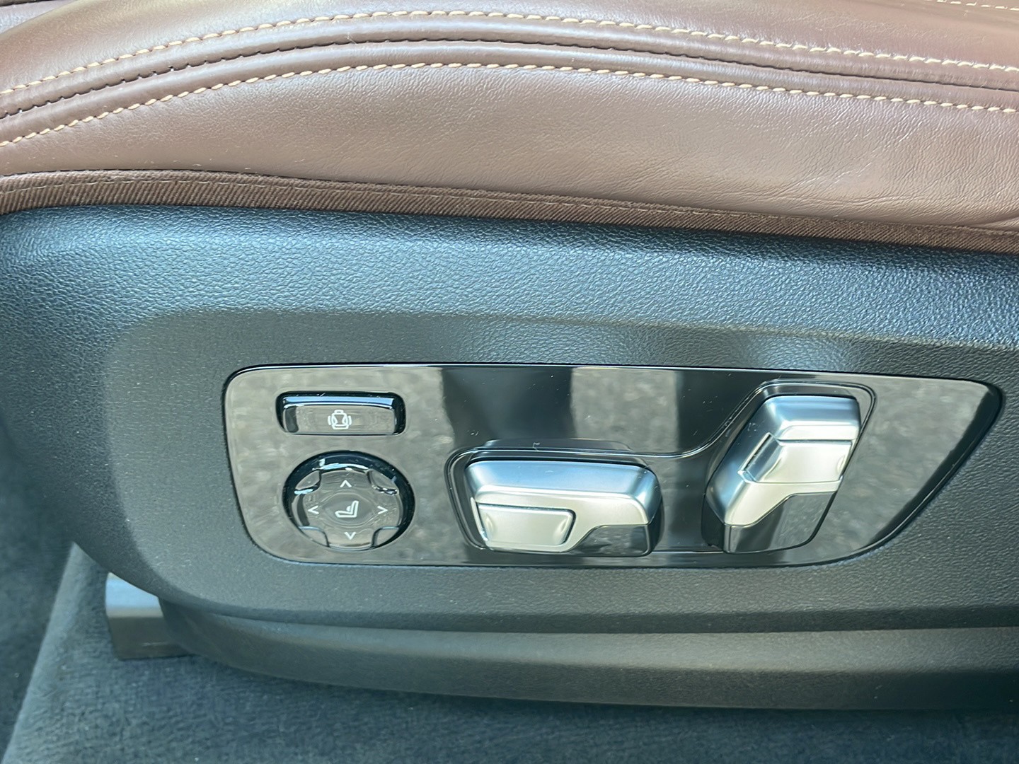 BMW X5 30d xDrive M Sport Pro Steptronic-image-12