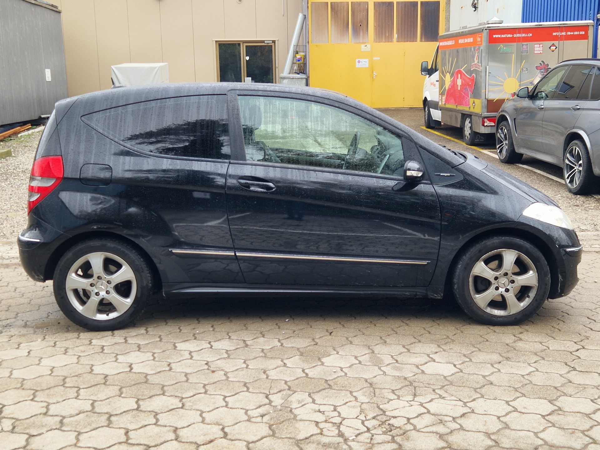 MERCEDES-BENZ A 170 Avantgarde-image-3