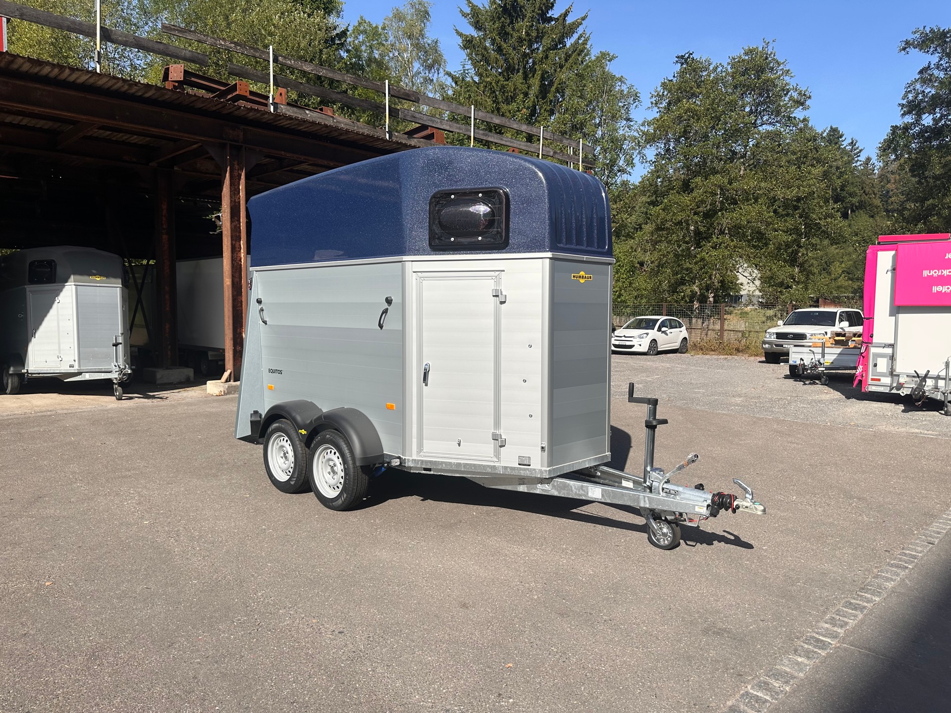 HUMBAUR Equitos Alu Plus 2400