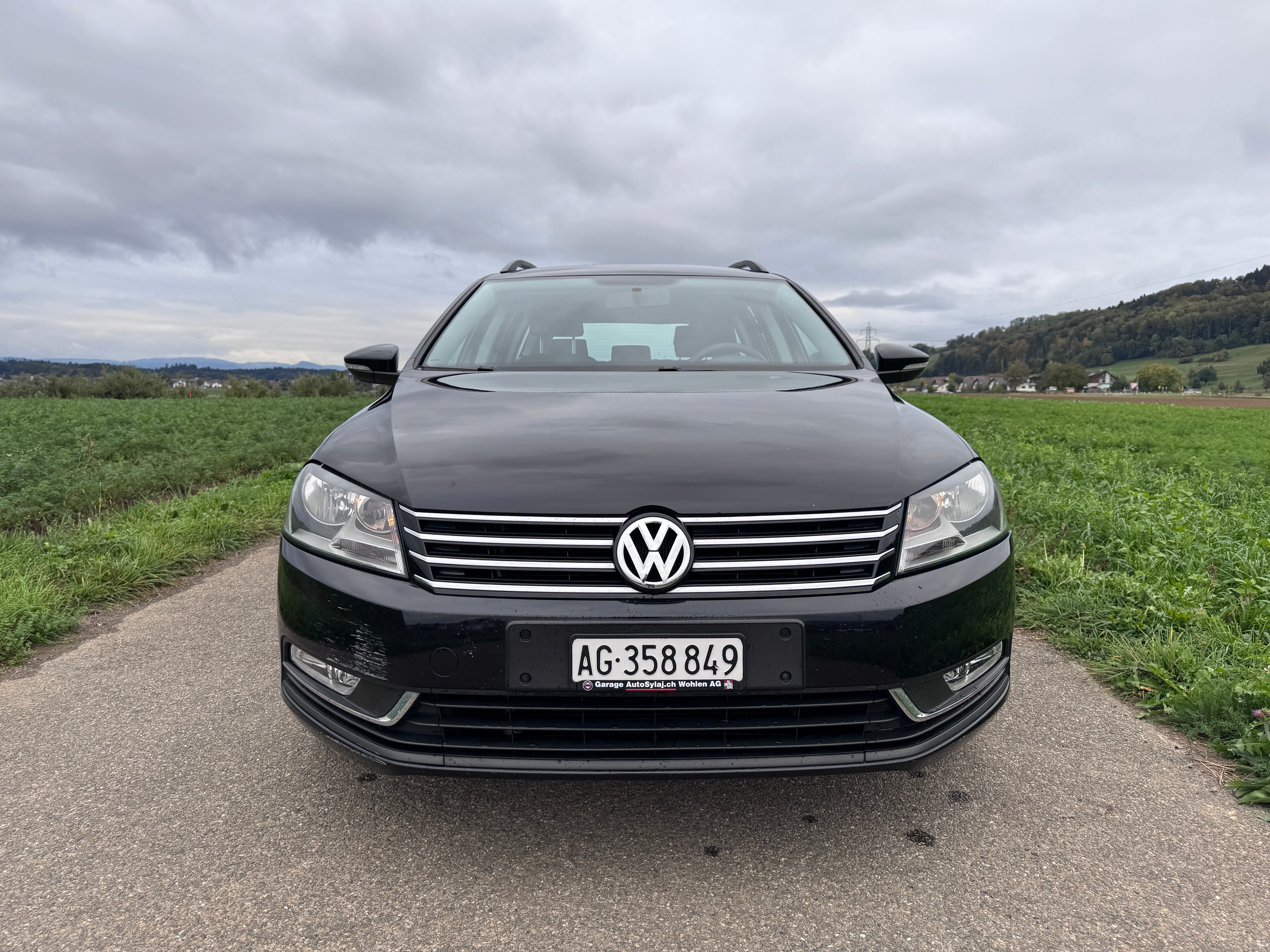 Car photo