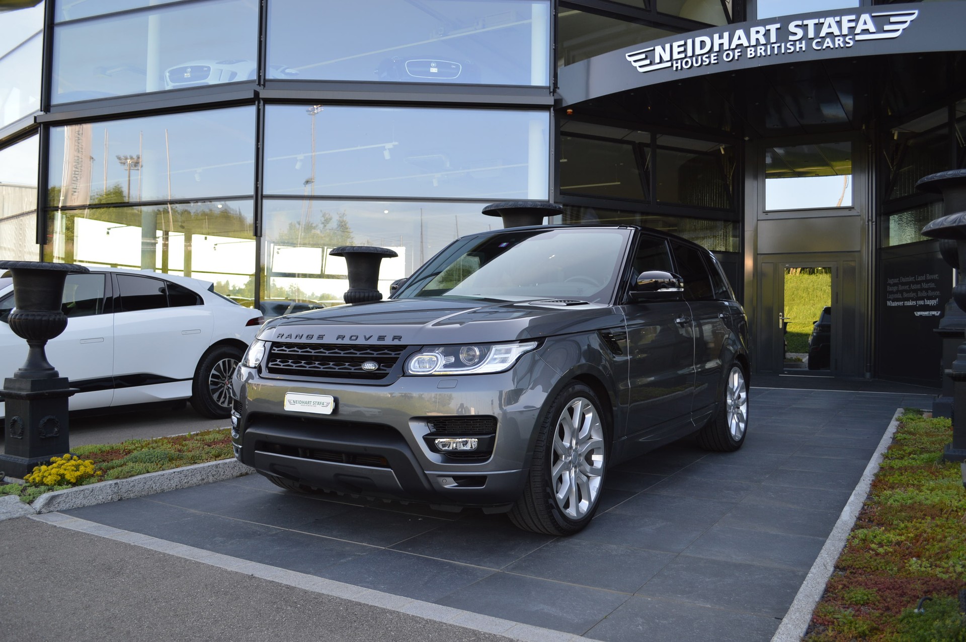 LAND ROVER Range Rover Sport 5.0 V8 SC HSE Dynamic Automatic-image-0