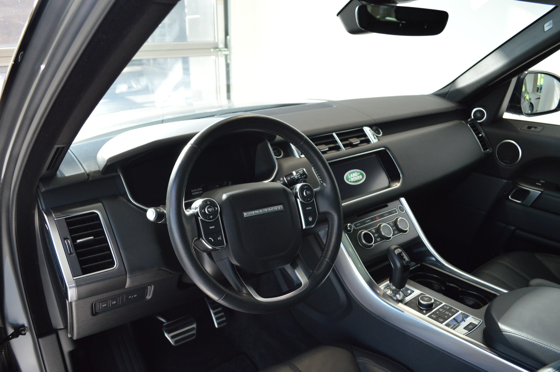LAND ROVER Range Rover Sport 5.0 V8 SC HSE Dynamic Automatic-image-4