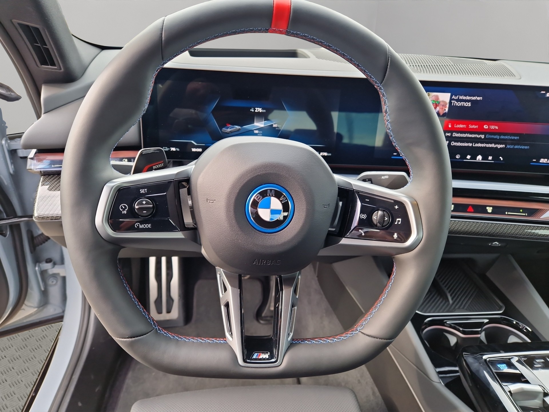 BMW i5 M60 xDrive-image-8