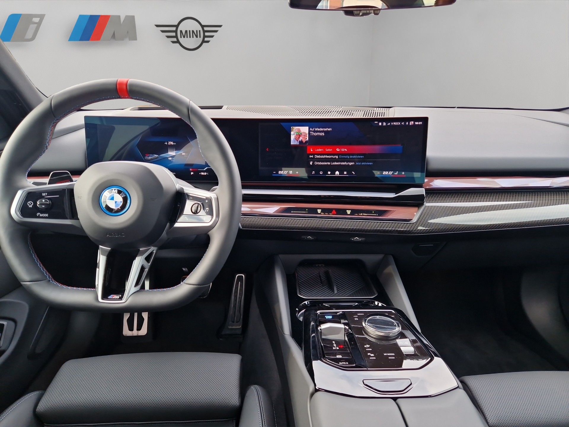 BMW i5 M60 xDrive-image-11