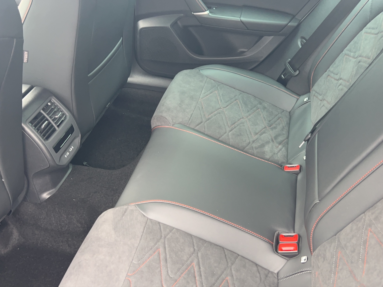 SEAT NEW LEON SP MOVE FR-image-6