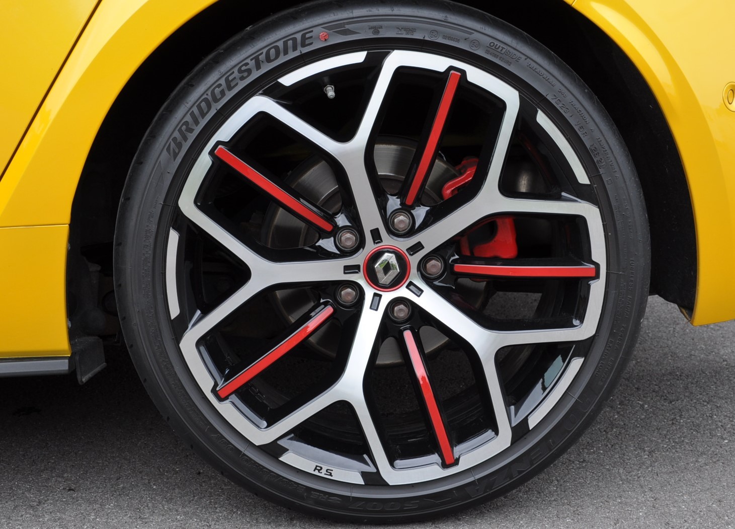 RENAULT Mégane Trophy 300 EDC-image-12