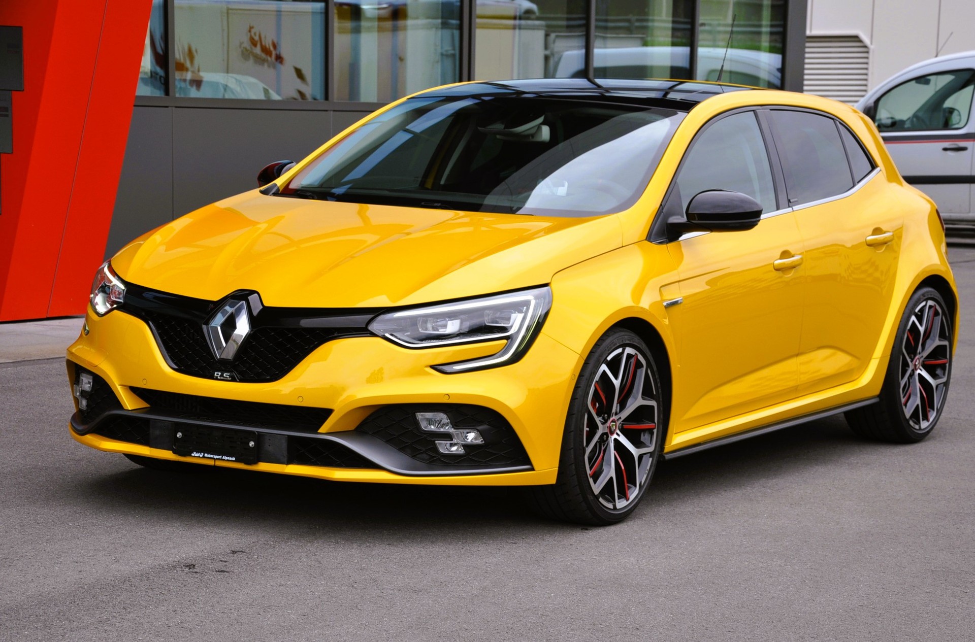 RENAULT Mégane Trophy 300 EDC-image-2