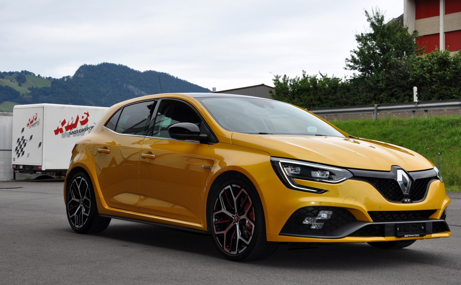 RENAULT Mégane Trophy 300 EDC-image-8