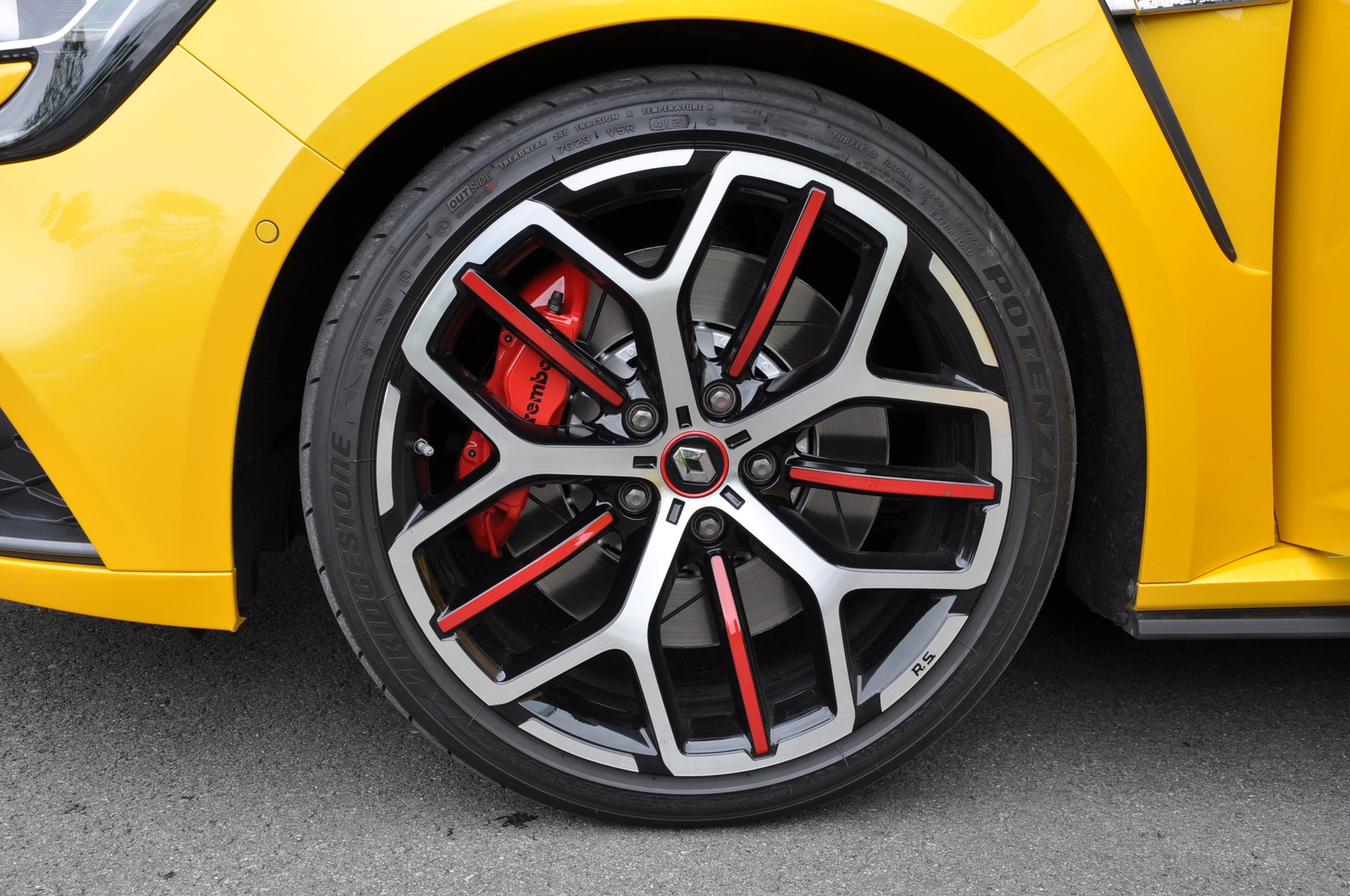 RENAULT Mégane Trophy 300 EDC-image-13