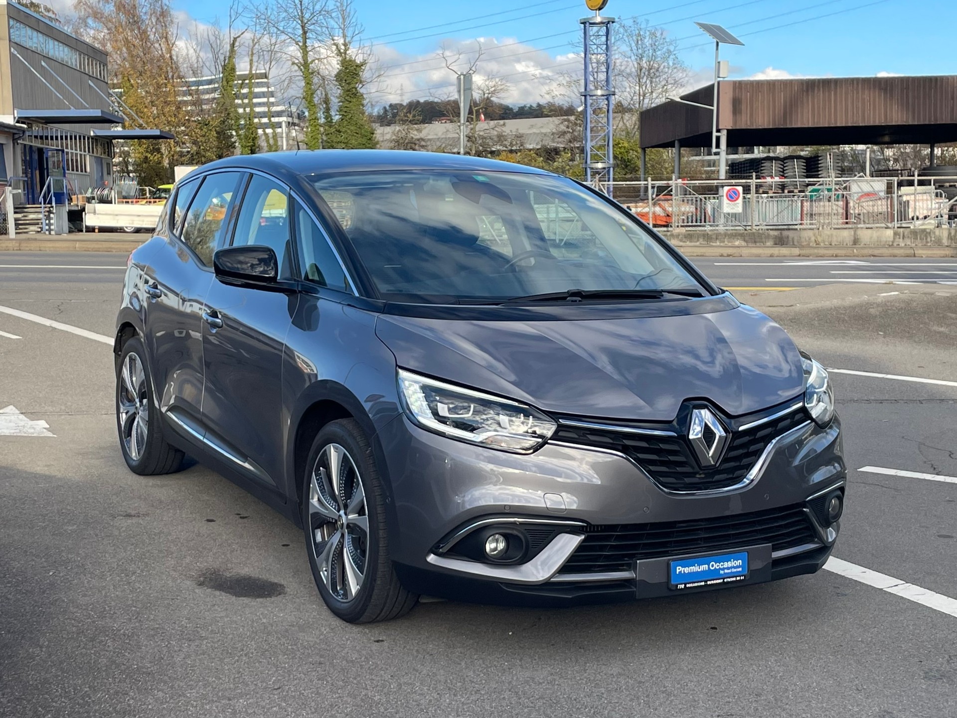 RENAULT Scénic 1.6 dCi Intens EDC-showroom-element-2
