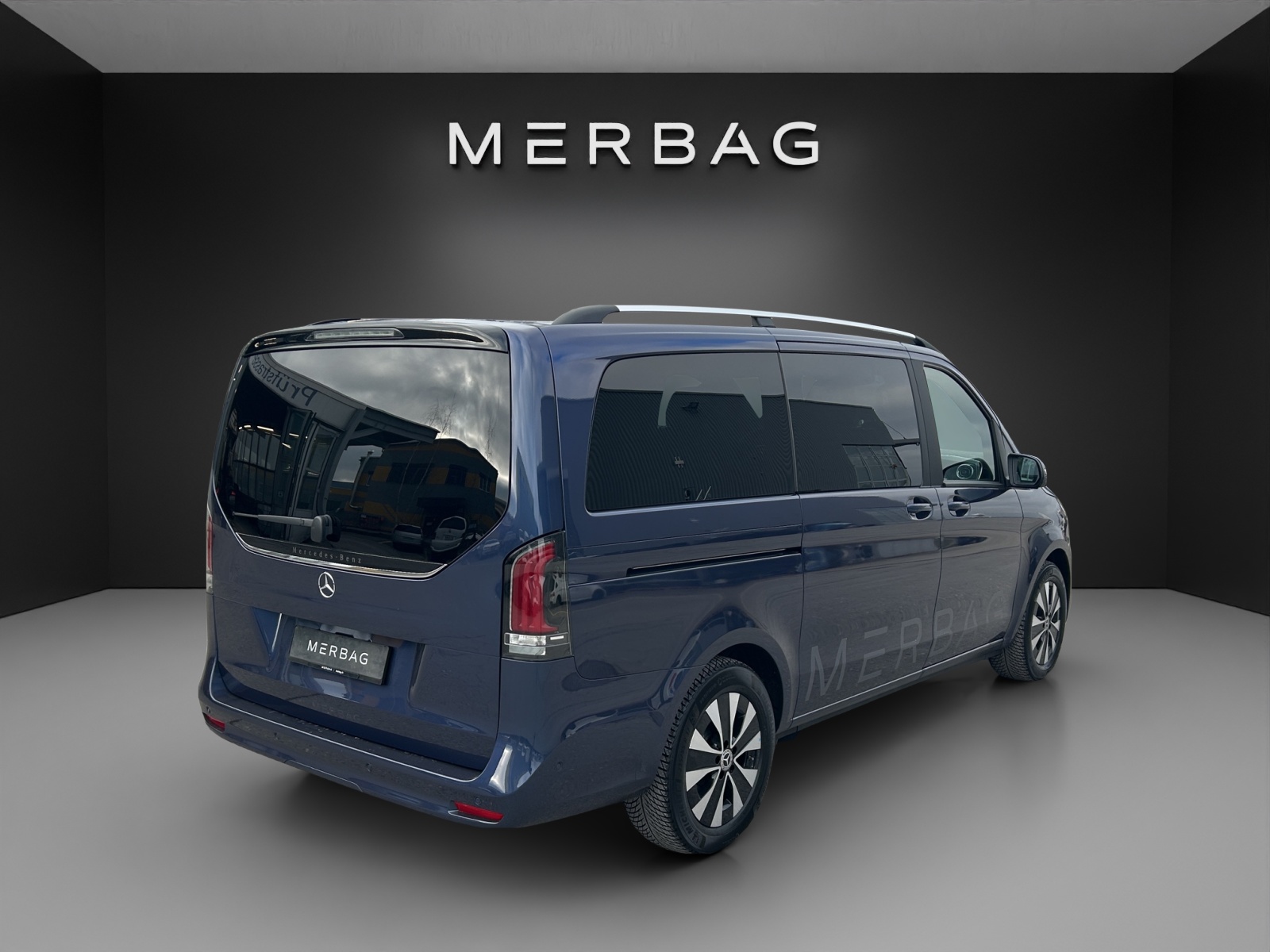 MERCEDES-BENZ V 250 d lang 4Matic 9G-Tronic-image-8