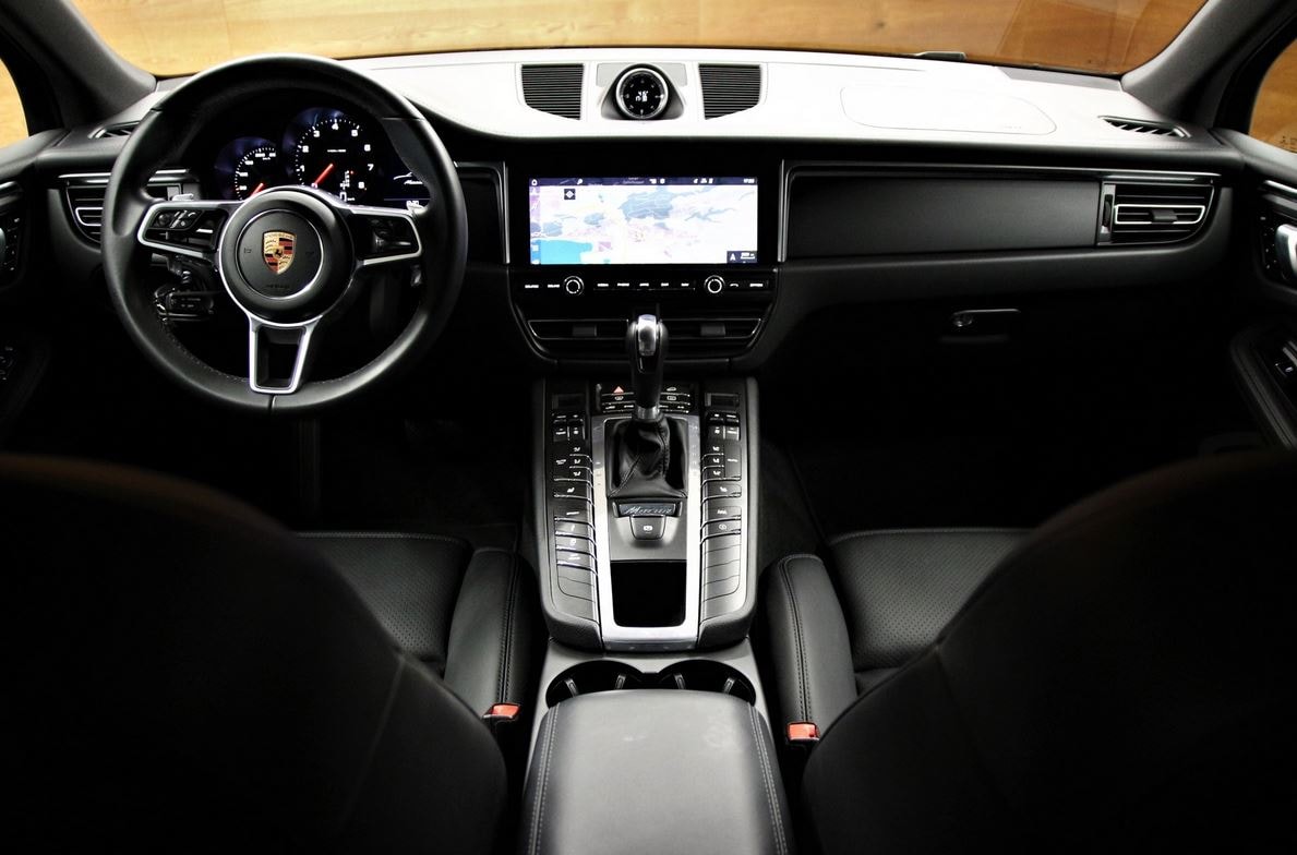 PORSCHE Macan PDK *CH-Fahrzeug *21 Zoll Porsche Turbo Felgen *4x4 Allrad *Frisch ab MFK *12 Mt. Garantie-image-8