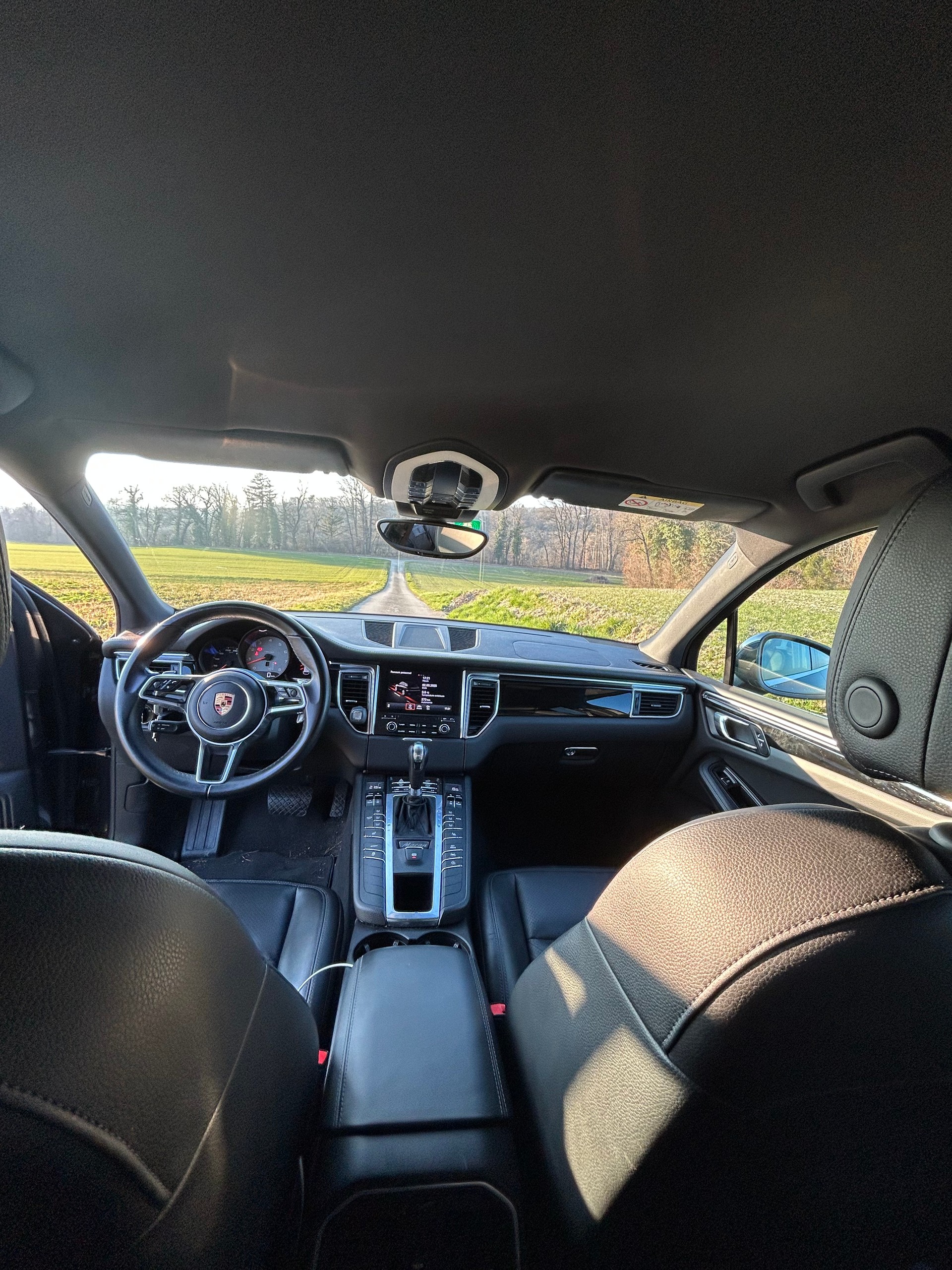 PORSCHE Macan S PDK-image-7