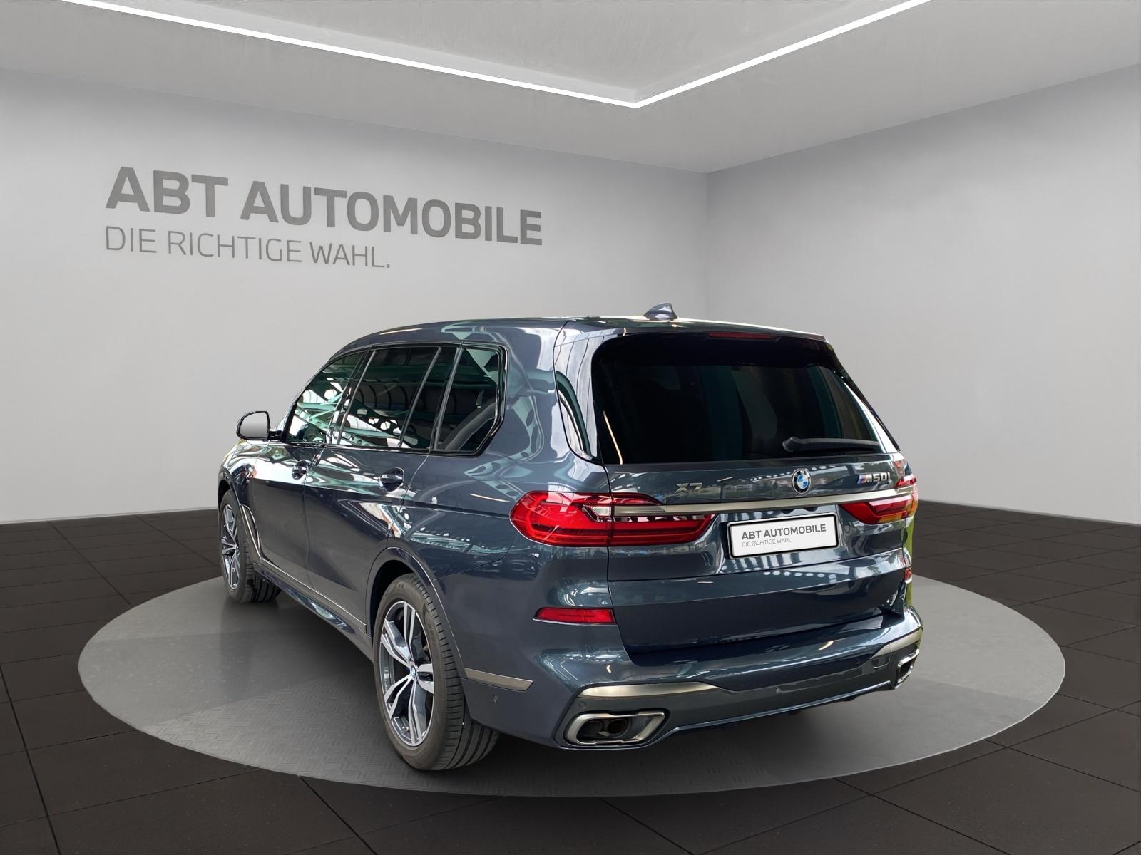 BMW X7 M50i-image-3