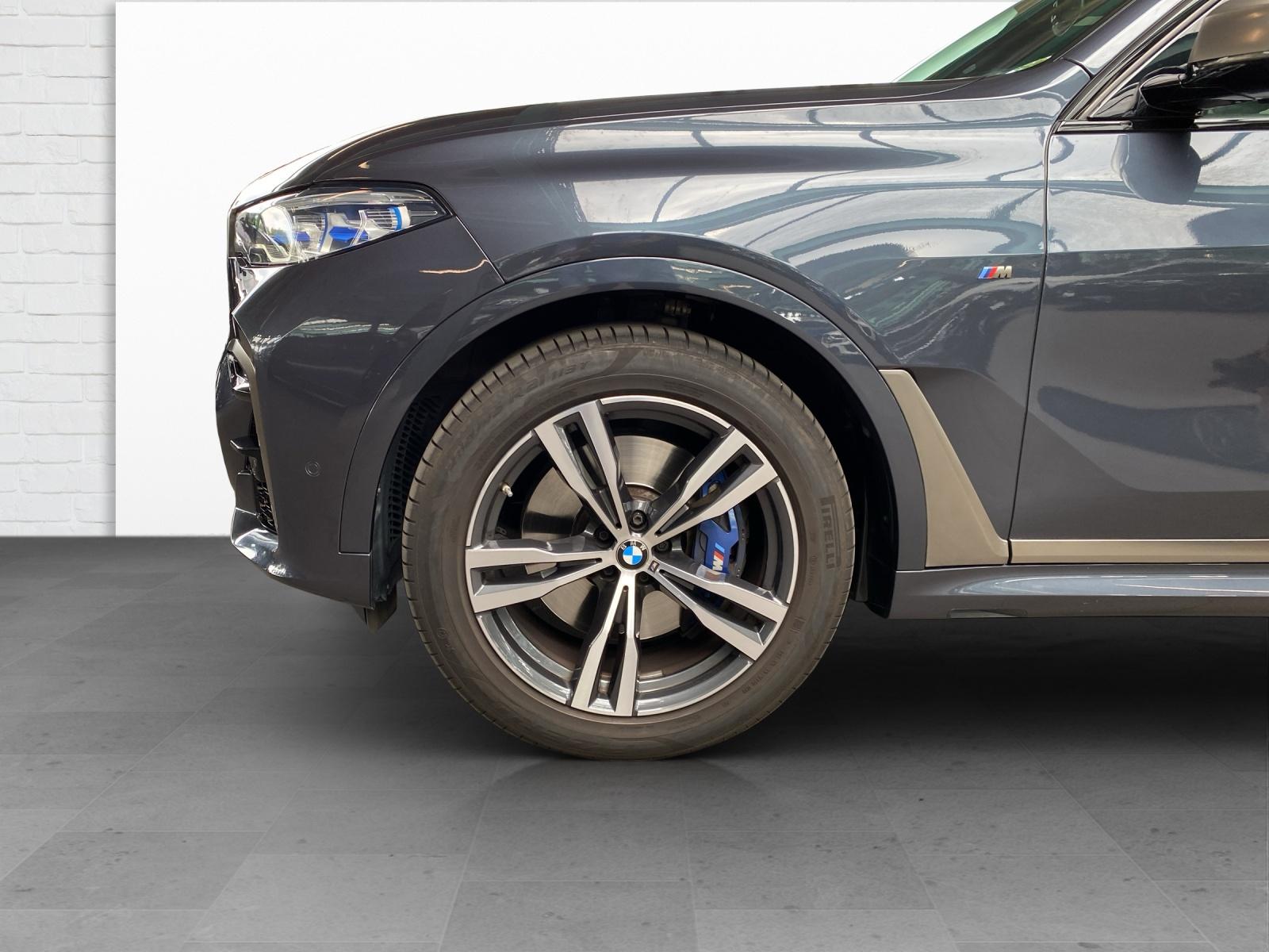 BMW X7 M50i-image-19