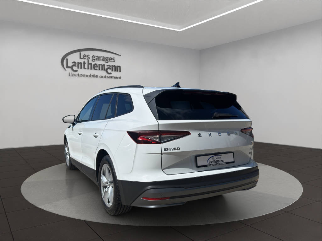 SKODA Enyaq iV 60-image-2