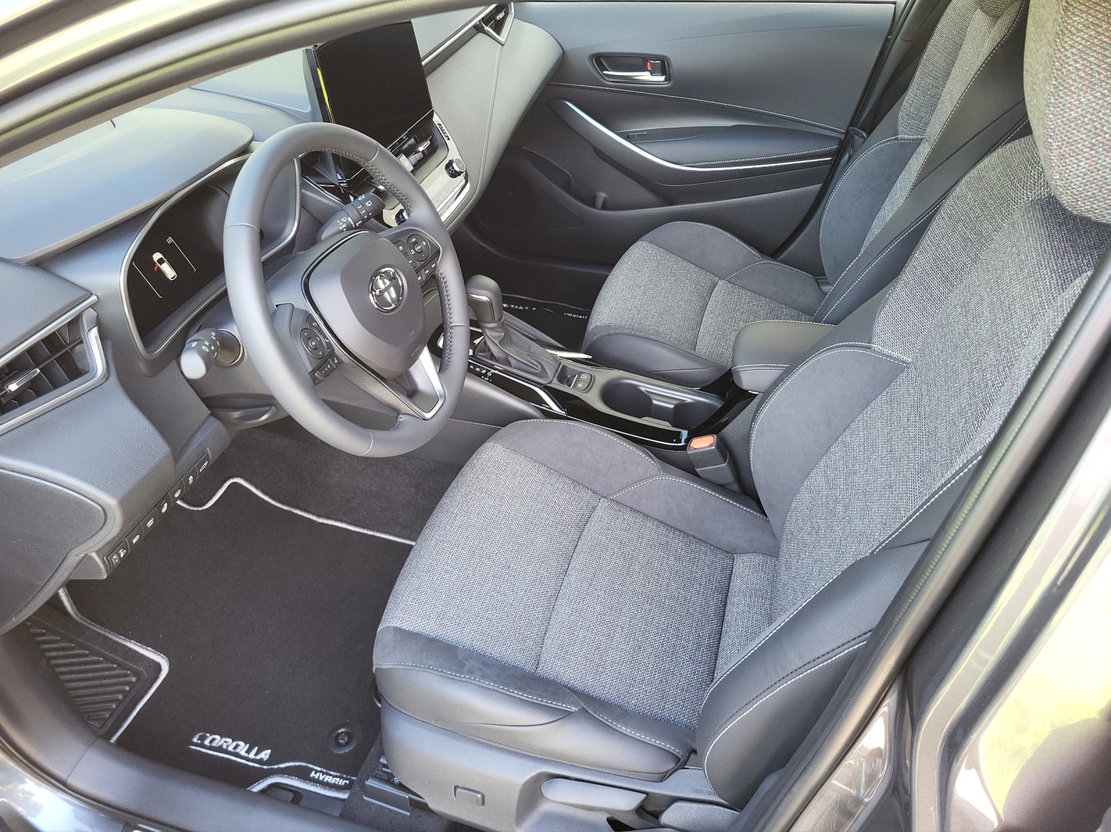TOYOTA Corolla Touring Sports 2.0 HSD-image-12