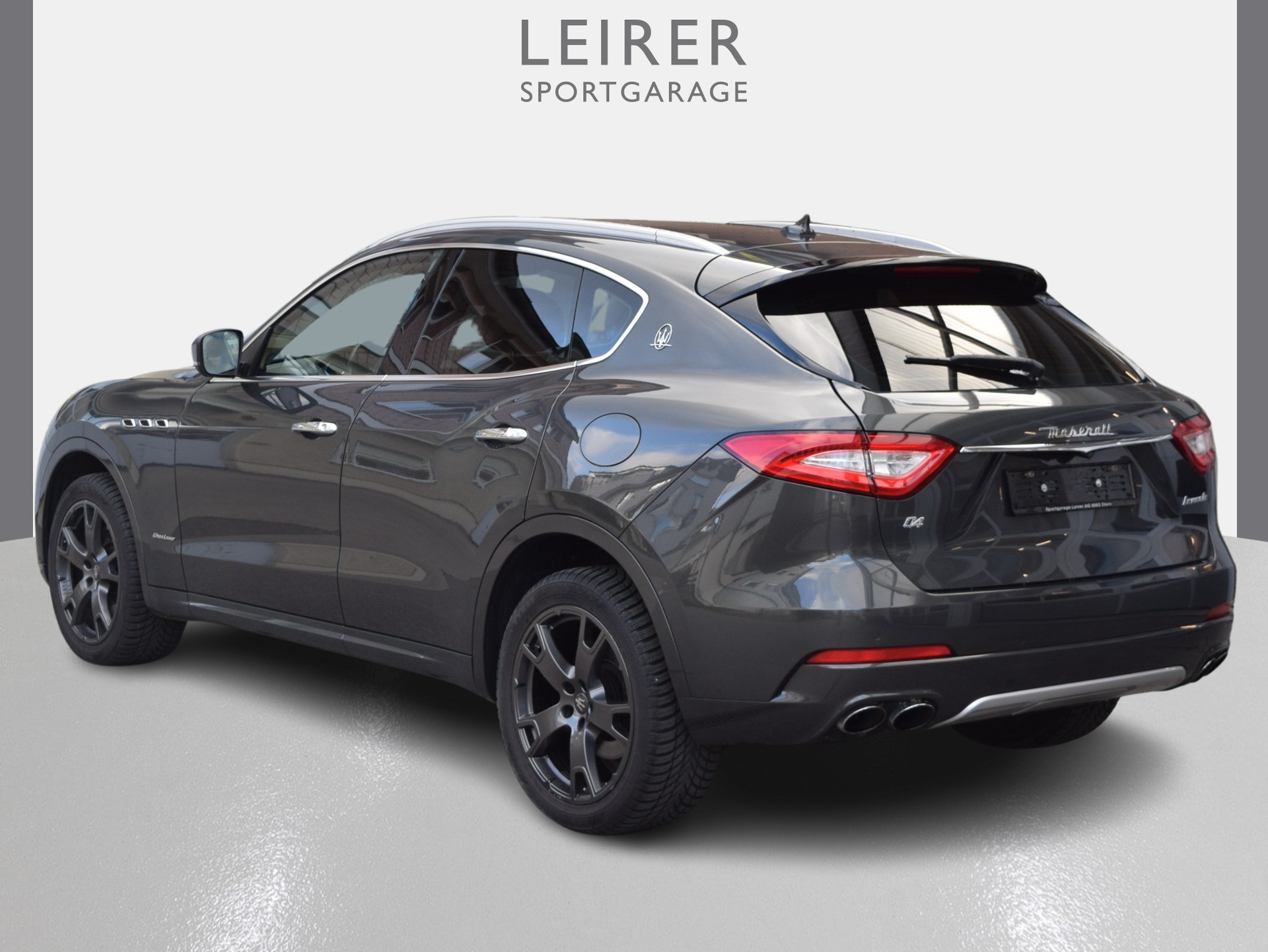 MASERATI Levante 3.0 V6 GranLusso Automatica-image-2