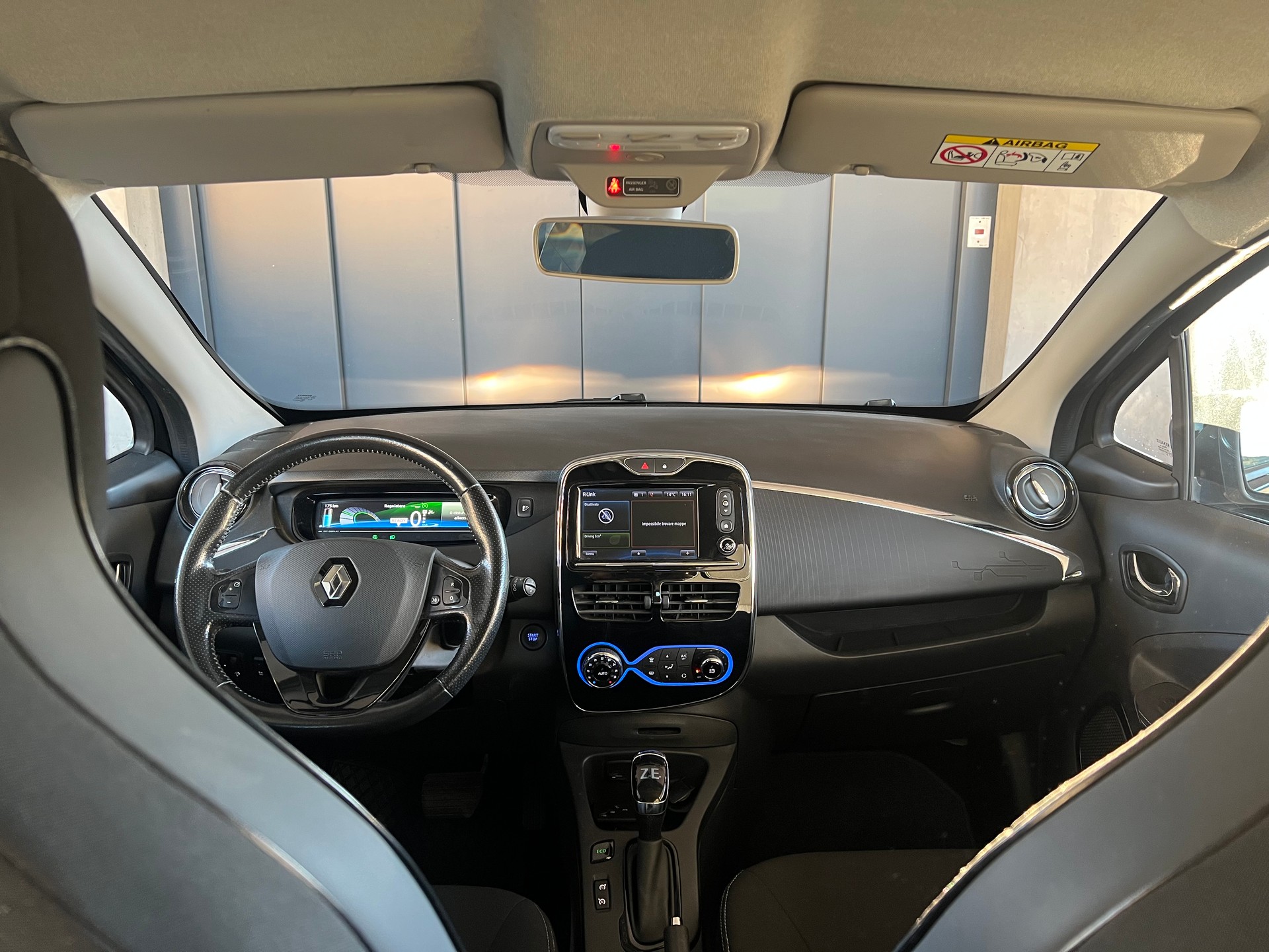 RENAULT Zoe Limited R110 (Batterie Miete)-image-5