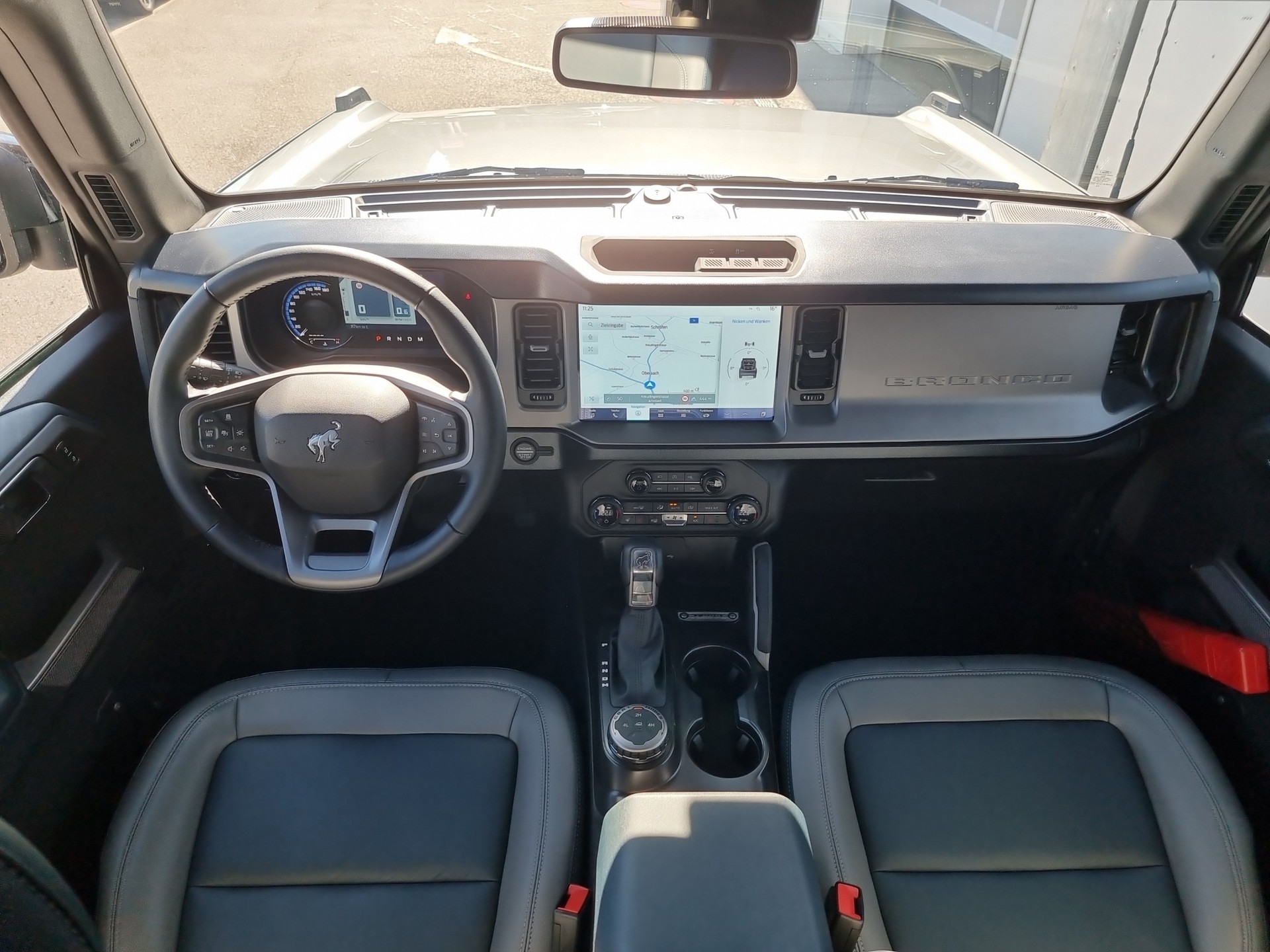FORD Bronco 2.7 V6 Outer Banks-image-5