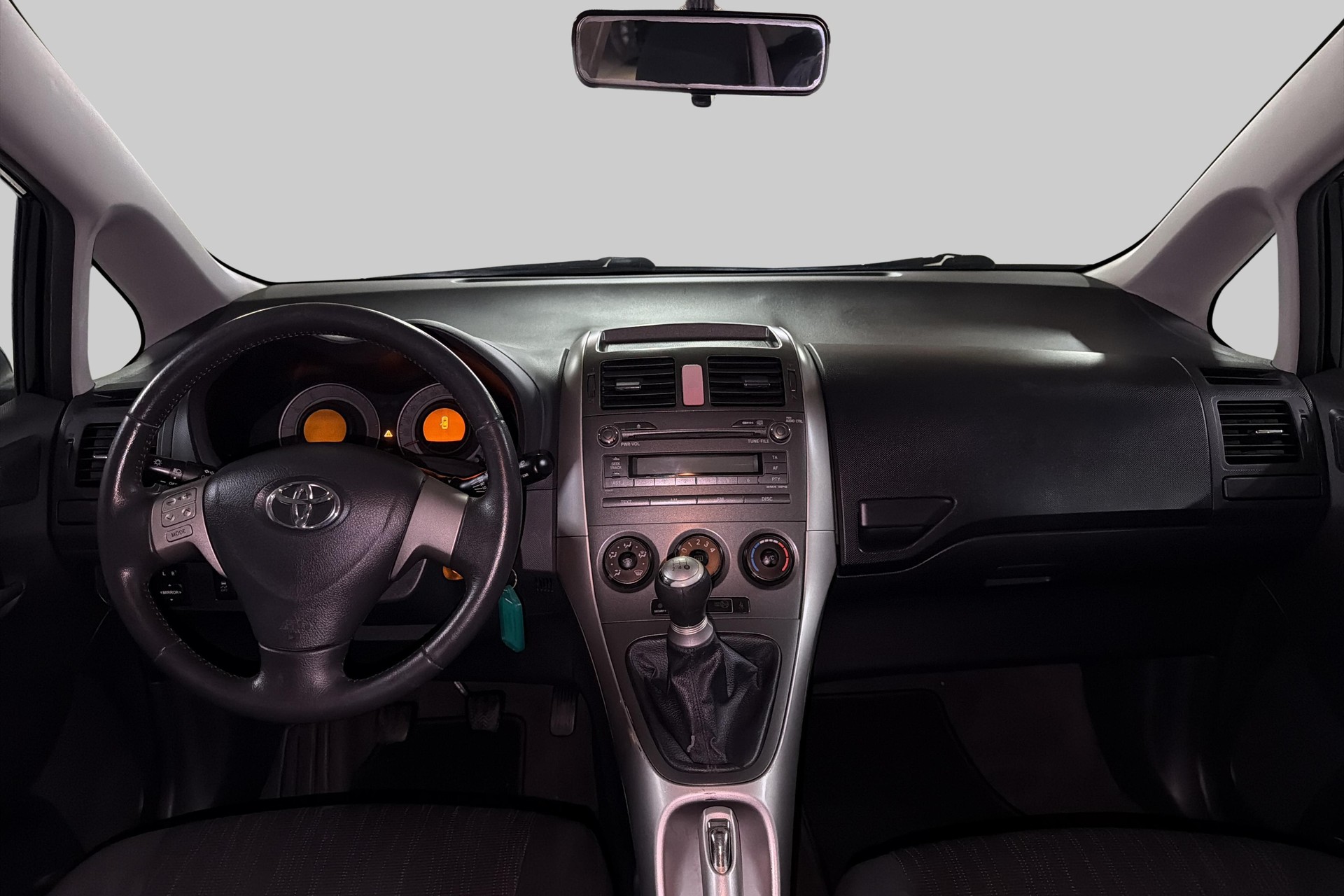 TOYOTA Auris 1.4 Linea Luna-image-16
