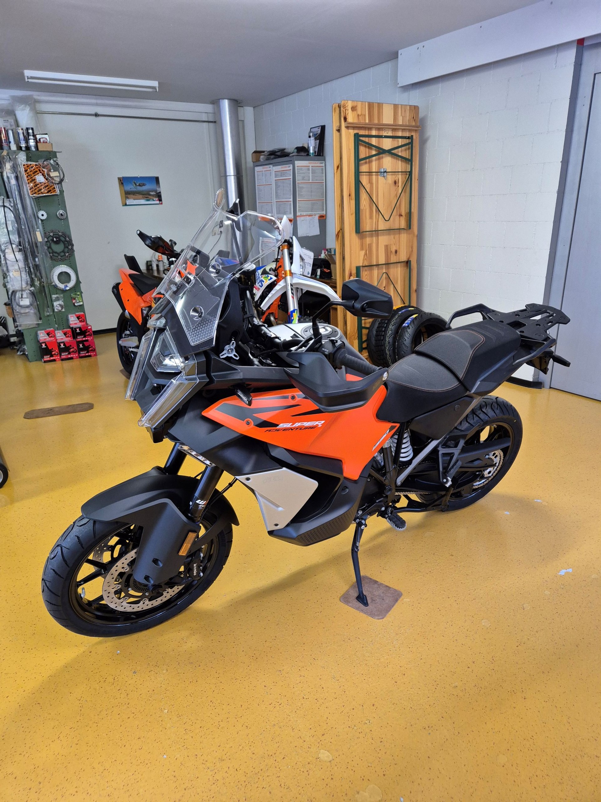 KTM 1390 Super Adventure S EVO-image-2