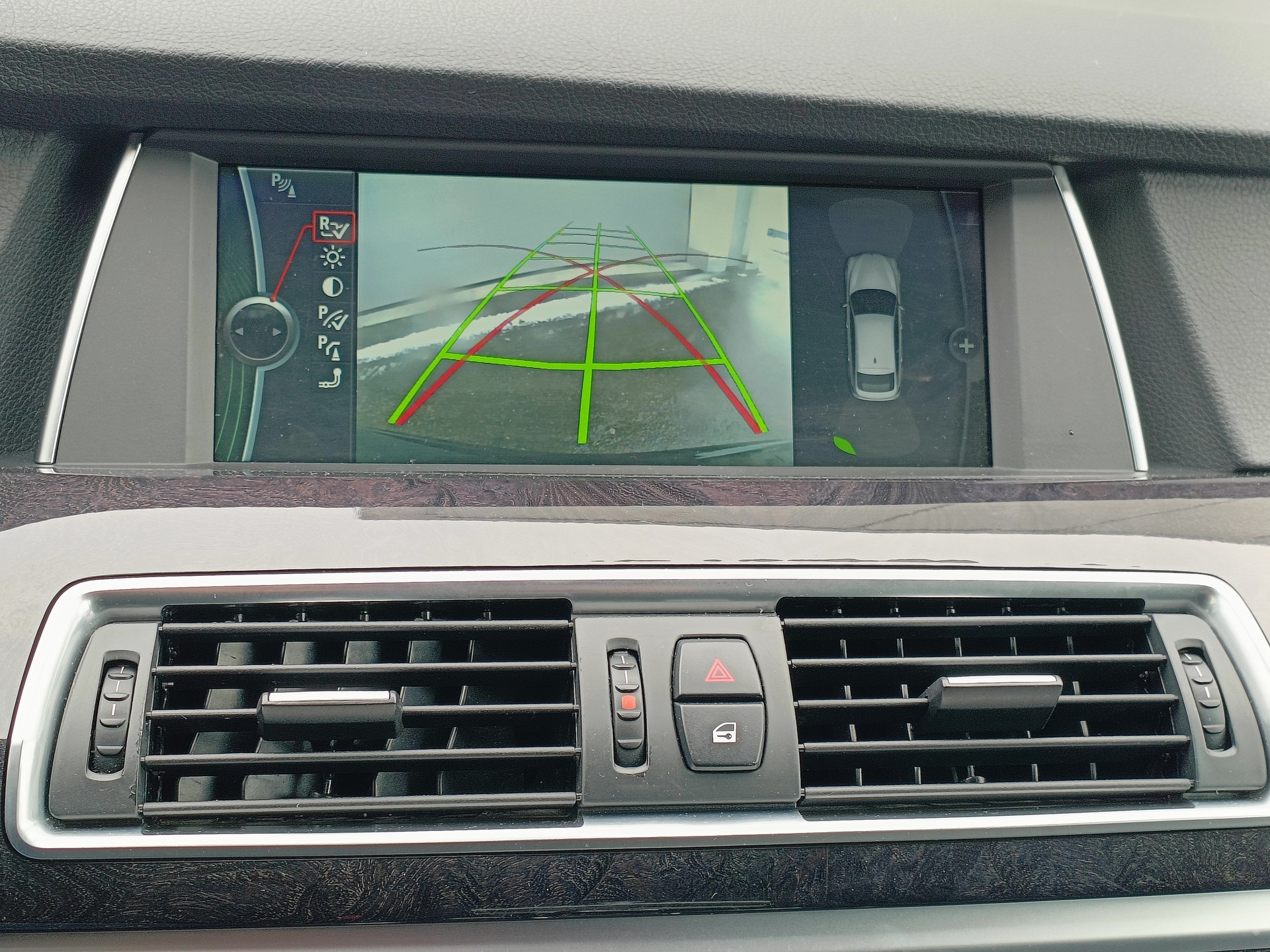 BMW 530d GT Sport 4x4-image-11