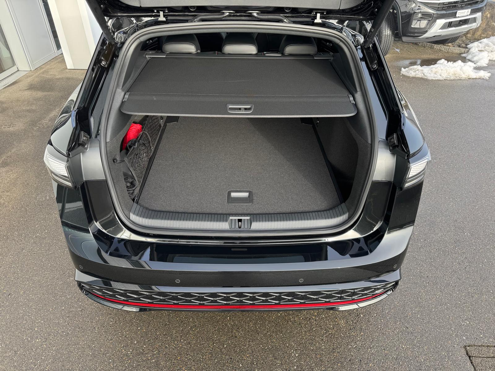 VW ID.7 GTX 86kWh GTX United 4 Motion-image-4