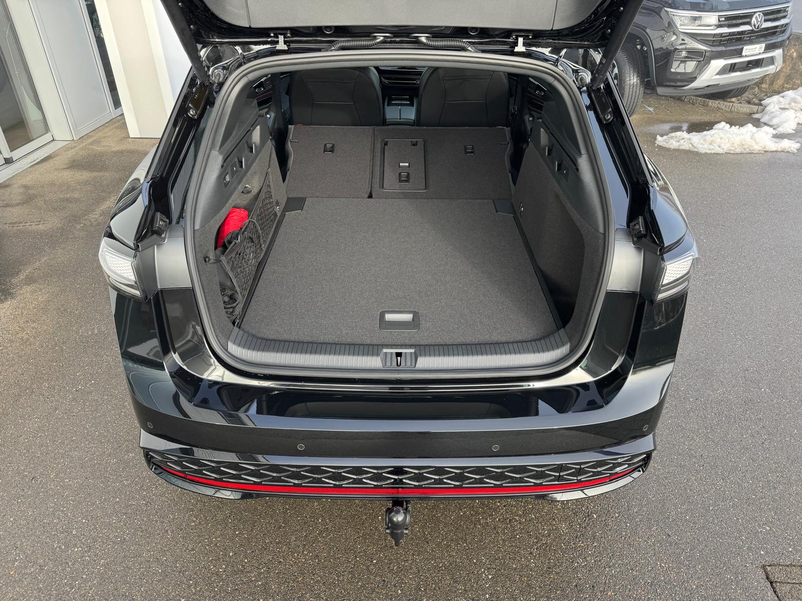VW ID.7 GTX 86kWh GTX United 4 Motion-image-5