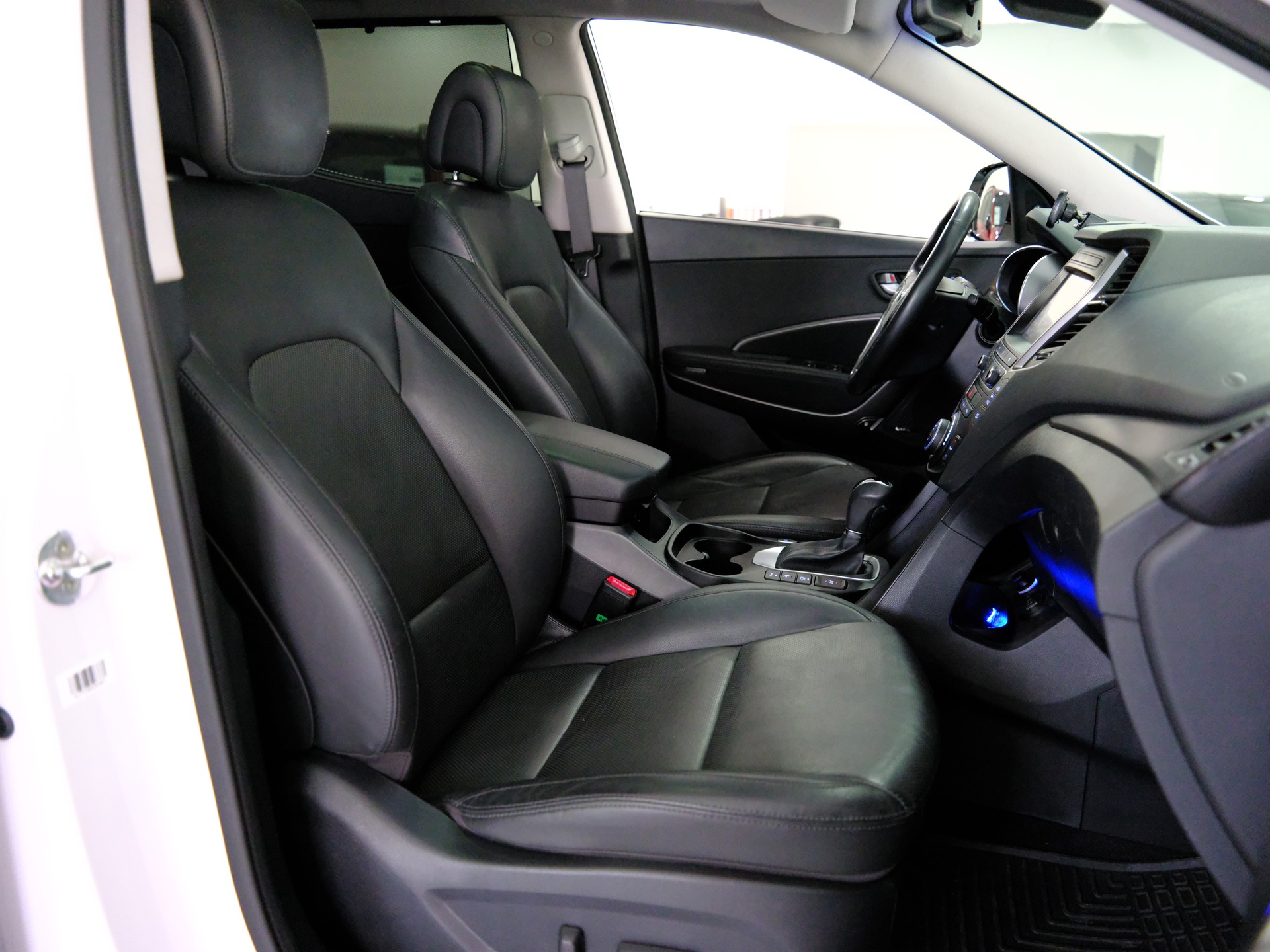 HYUNDAI Santa Fe 2.2 CRDI Vertex 4WD Automatic-image-14