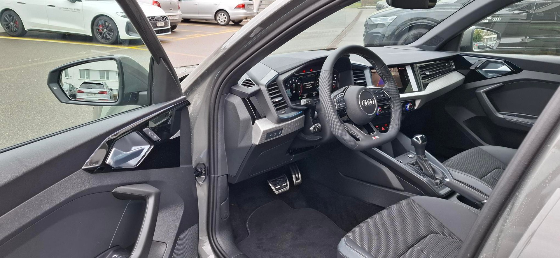 AUDI A1 Sportback 30 TFSI Attraction S-tronic-image-7
