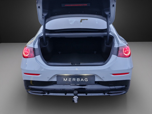 MERCEDES-BENZ CLA 220 8G-DCT 4Matic-image-11