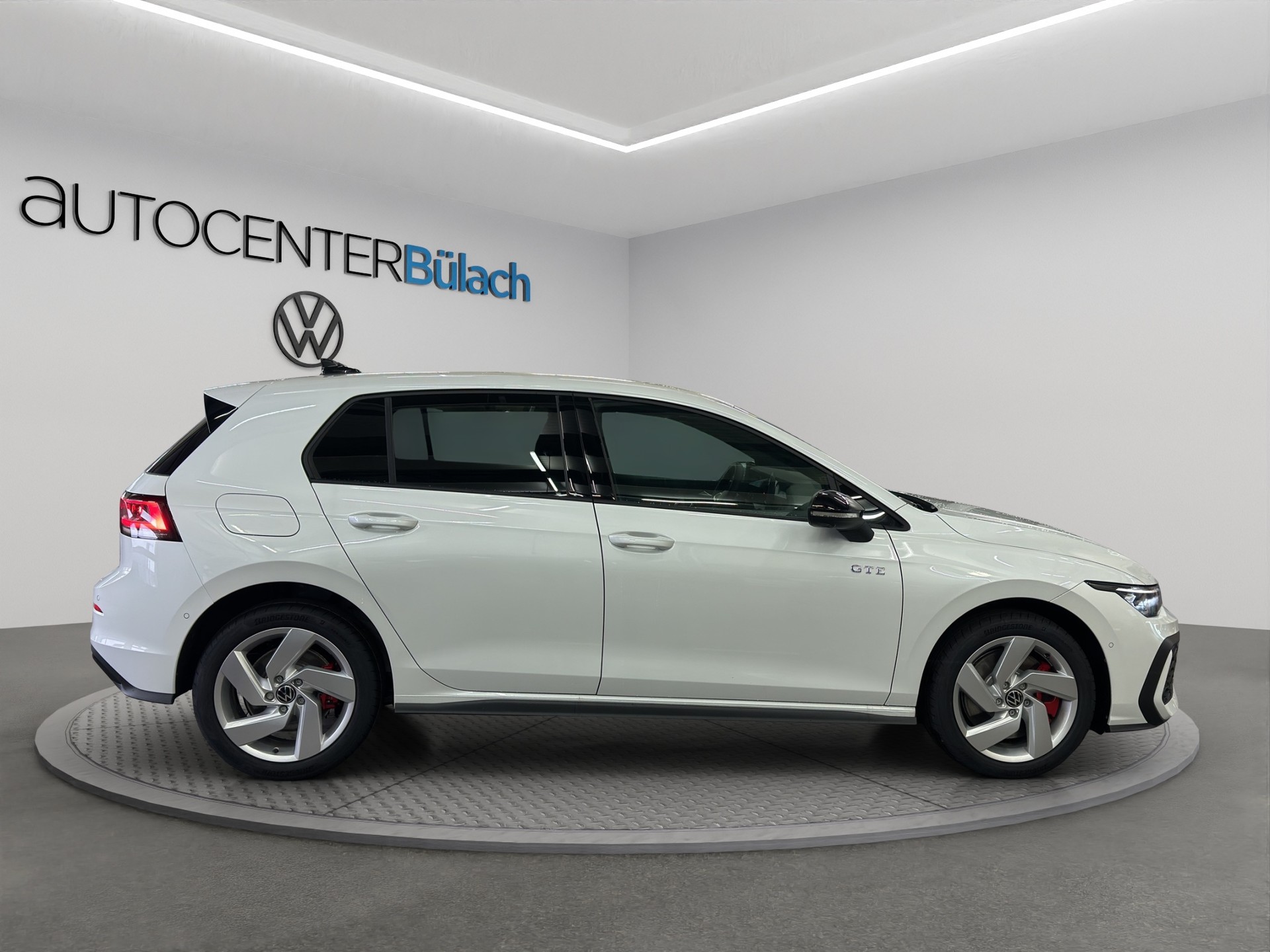 VW Golf 1.5 TSI PHEV GTE-image-3