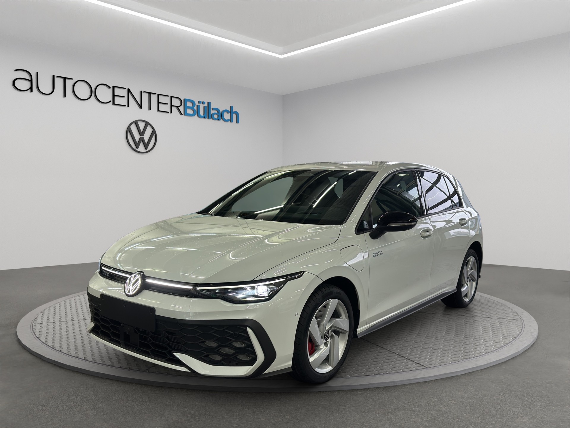 VW Golf 1.5 TSI PHEV GTE-image-0