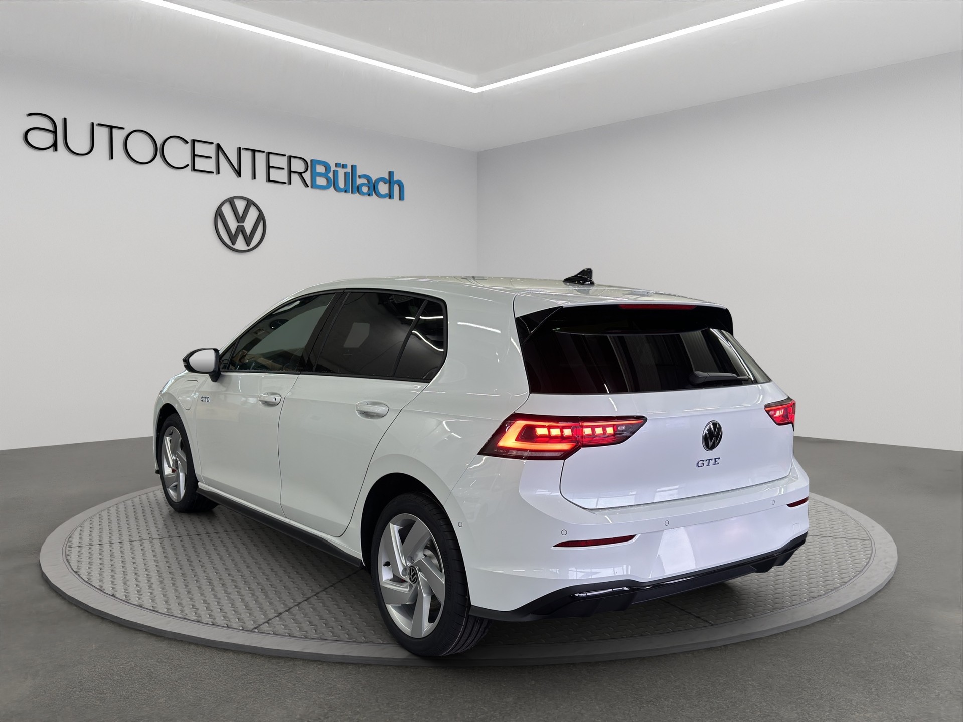 VW Golf 1.5 TSI PHEV GTE-image-6