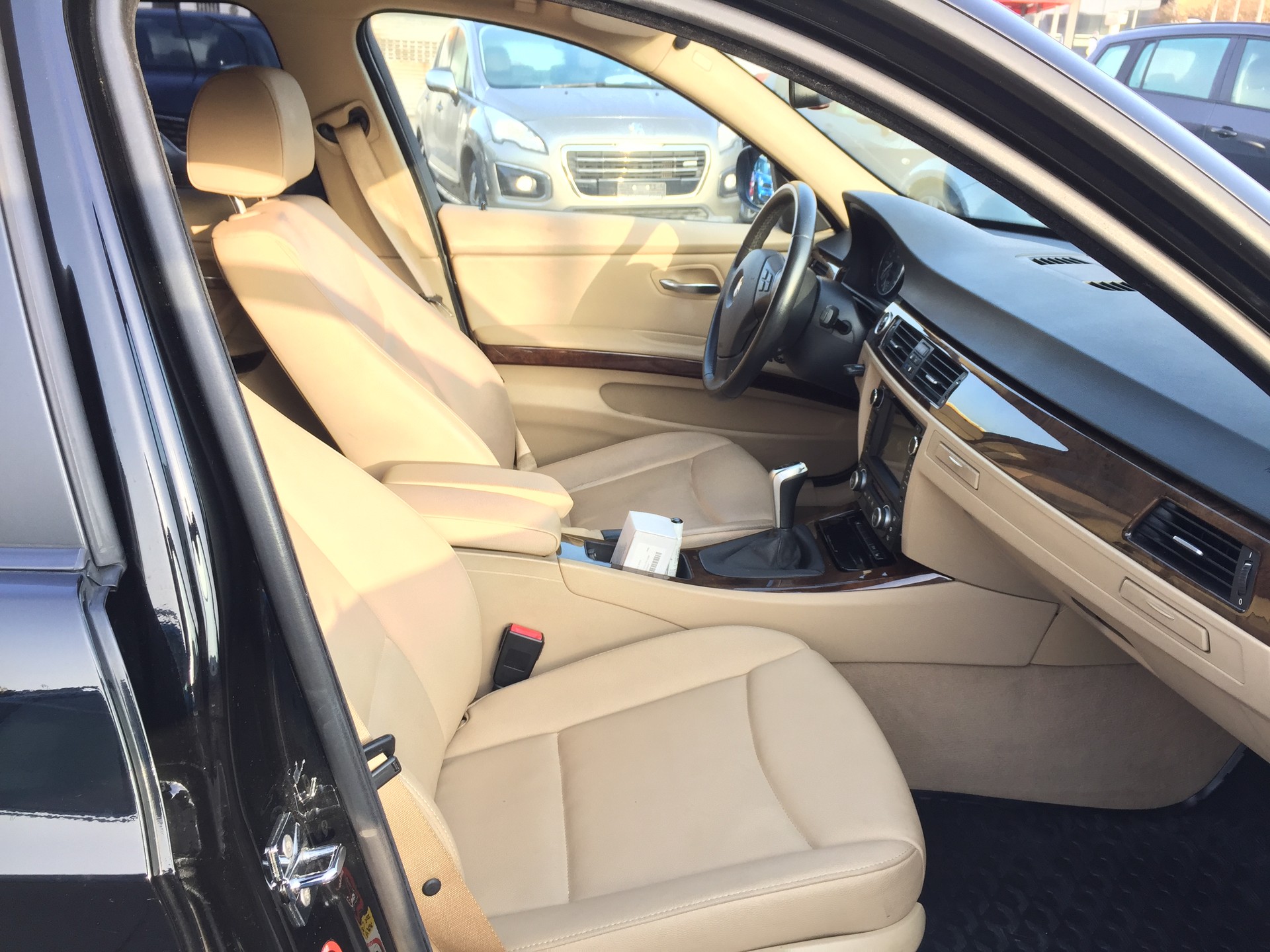 BMW 320d more4you-image-9