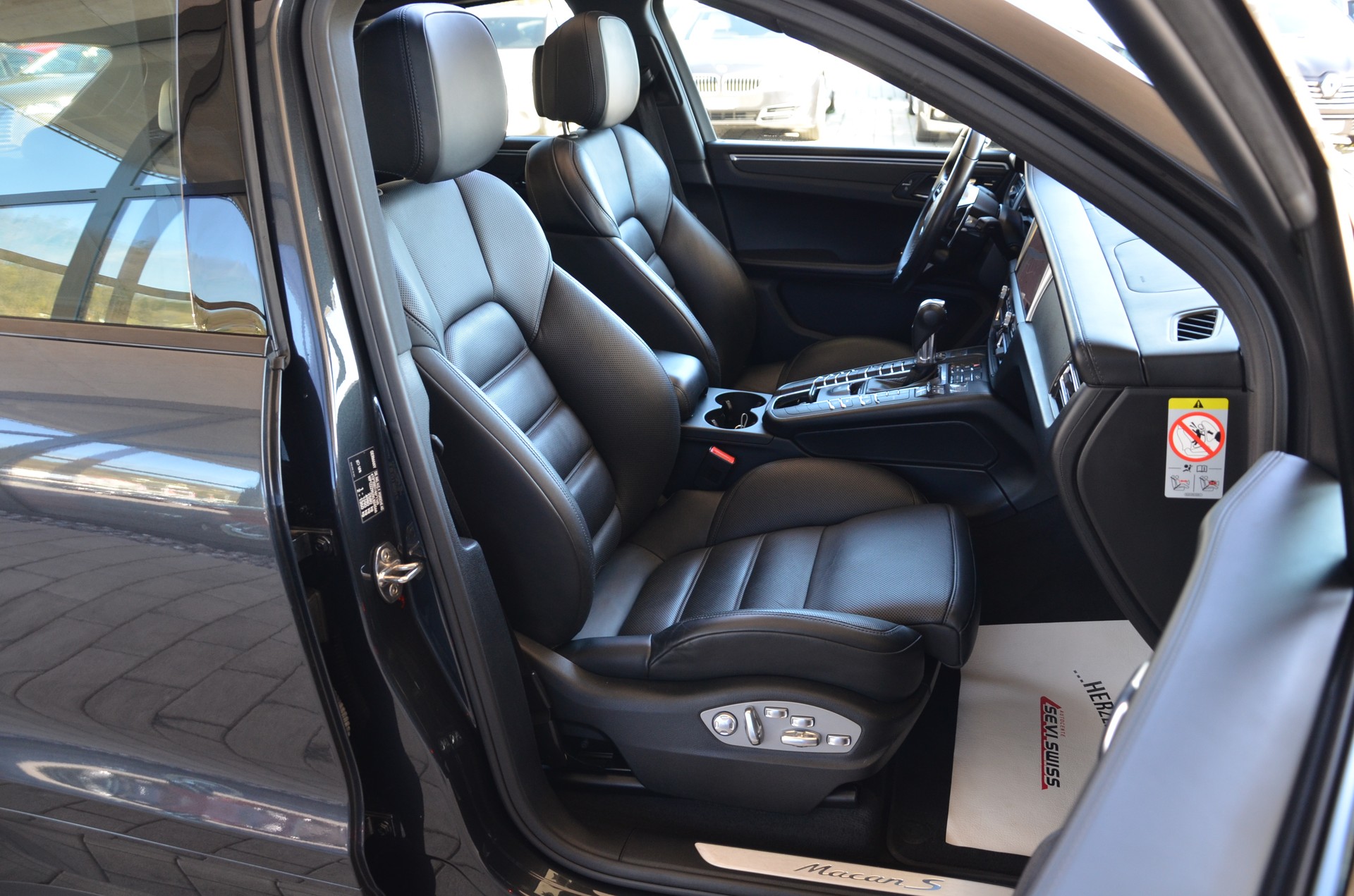 PORSCHE Macan S PDK*Ab MFK,1 Jahr oder 20000km Garantie auf Motor und Getriebe*-image-11