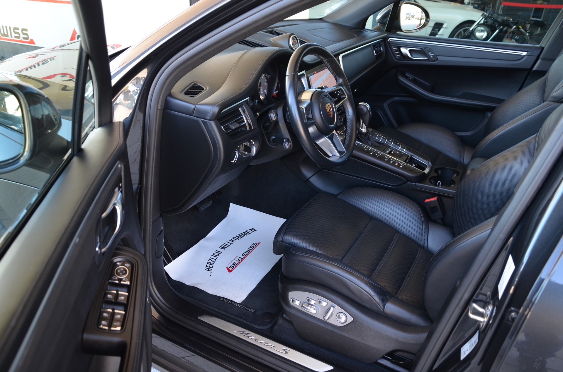 PORSCHE Macan S PDK*Ab MFK,1 Jahr oder 20000km Garantie auf Motor und Getriebe*-image-5