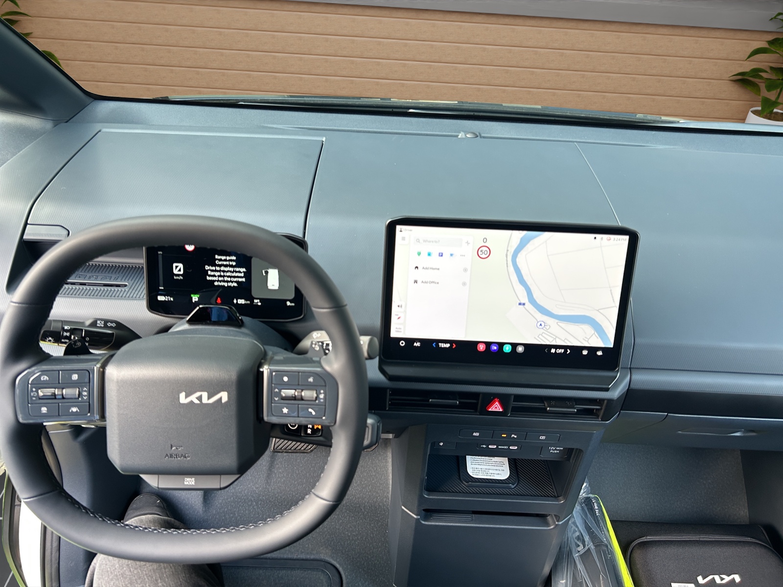 KIA PV5 Cargo 71.2 kWh Plus-image-6