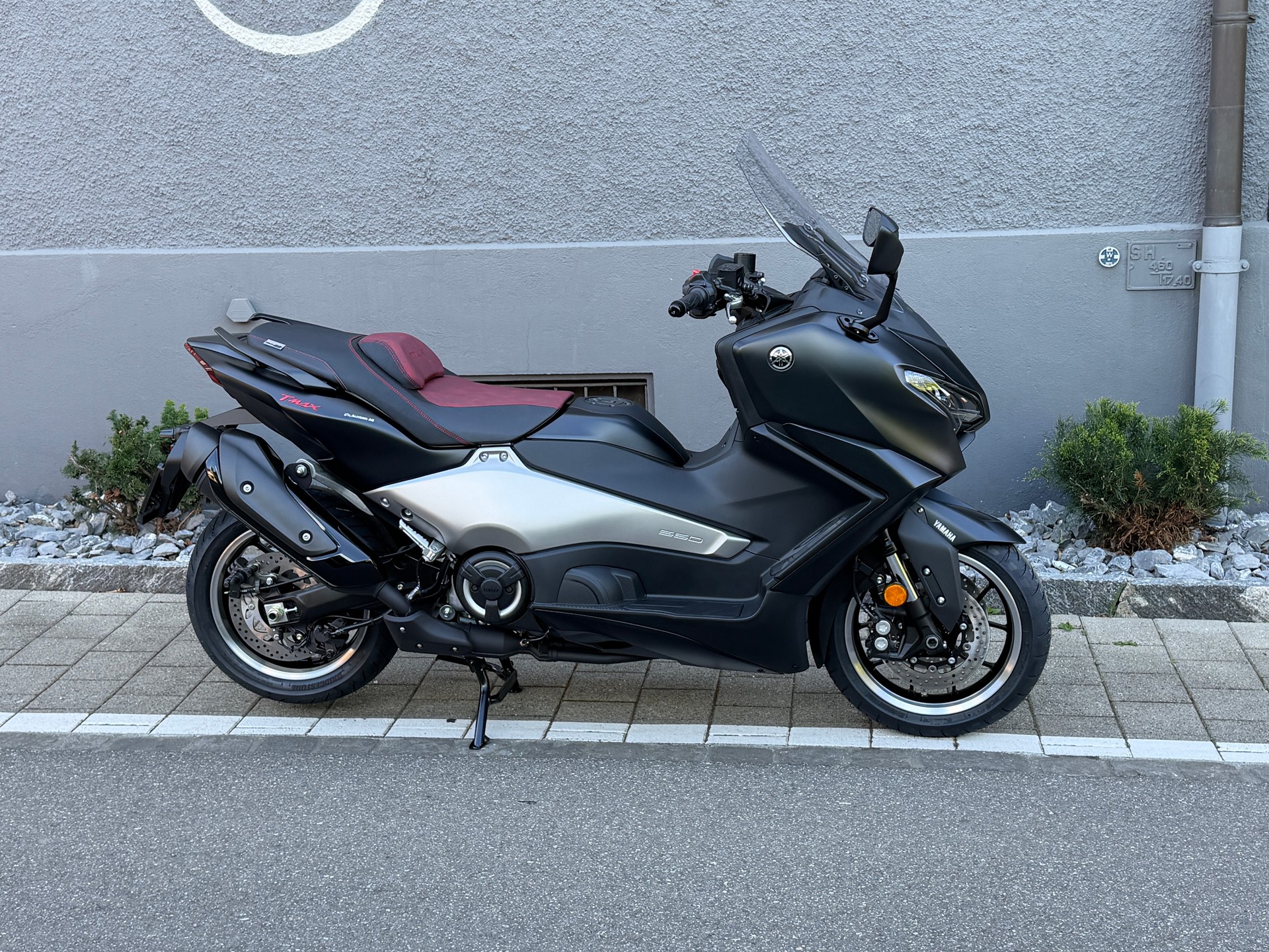 YAMAHA TMAX 25th Anniversary-image-10