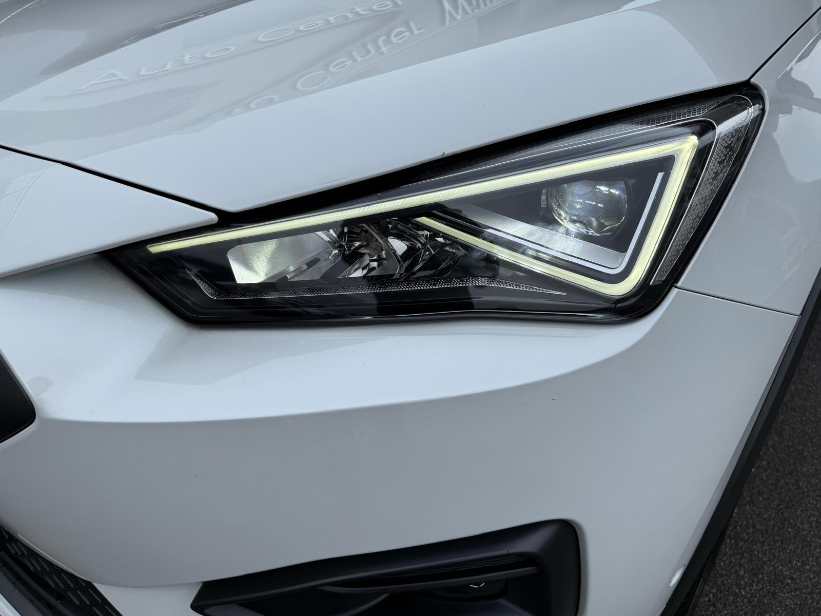 SEAT Tarraco 2.0 TDI 4Drive Hola FR DSG-showroom-element-3