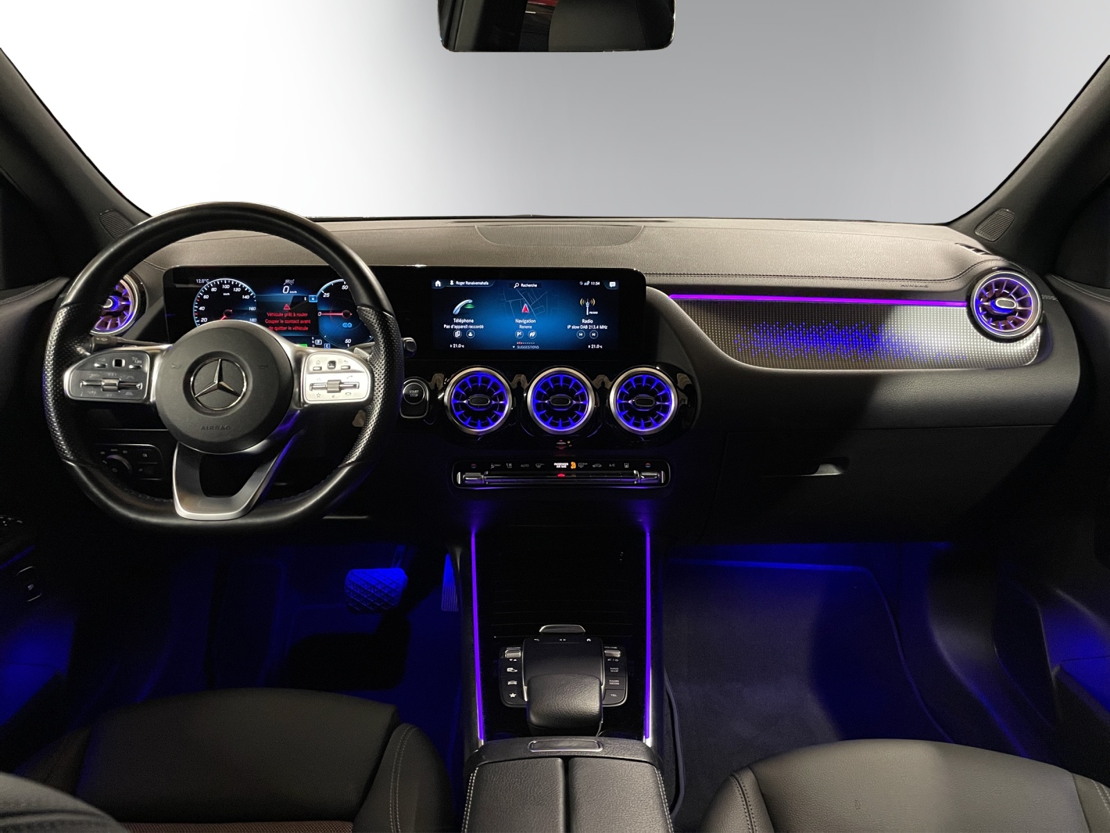 MERCEDES-BENZ EQA 300 4Matic-image-11