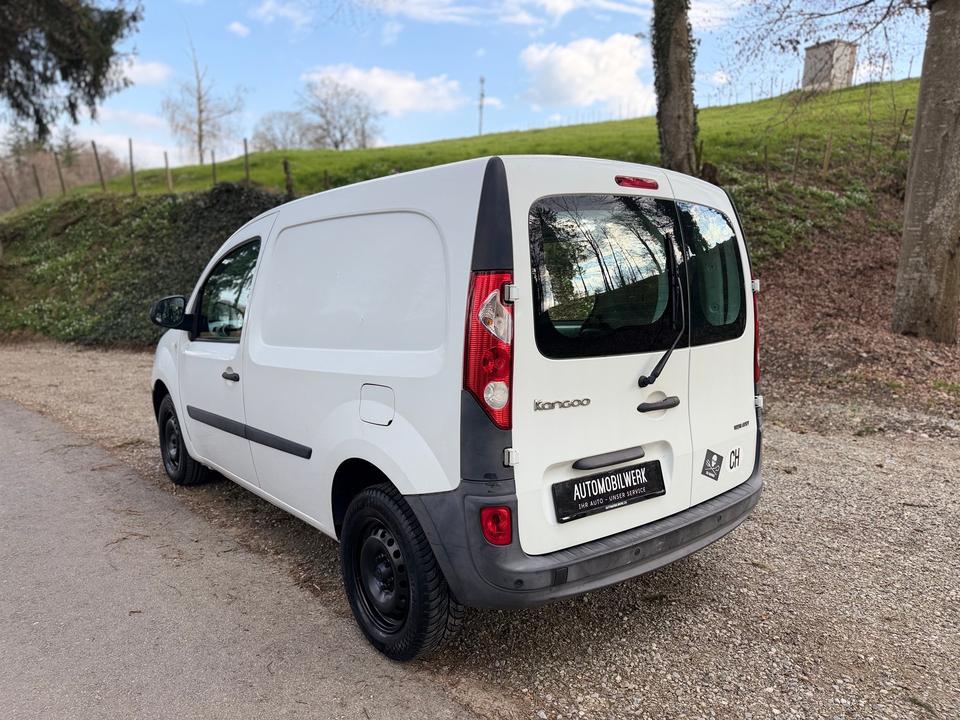 RENAULT Kangoo 1.6 105-image-1