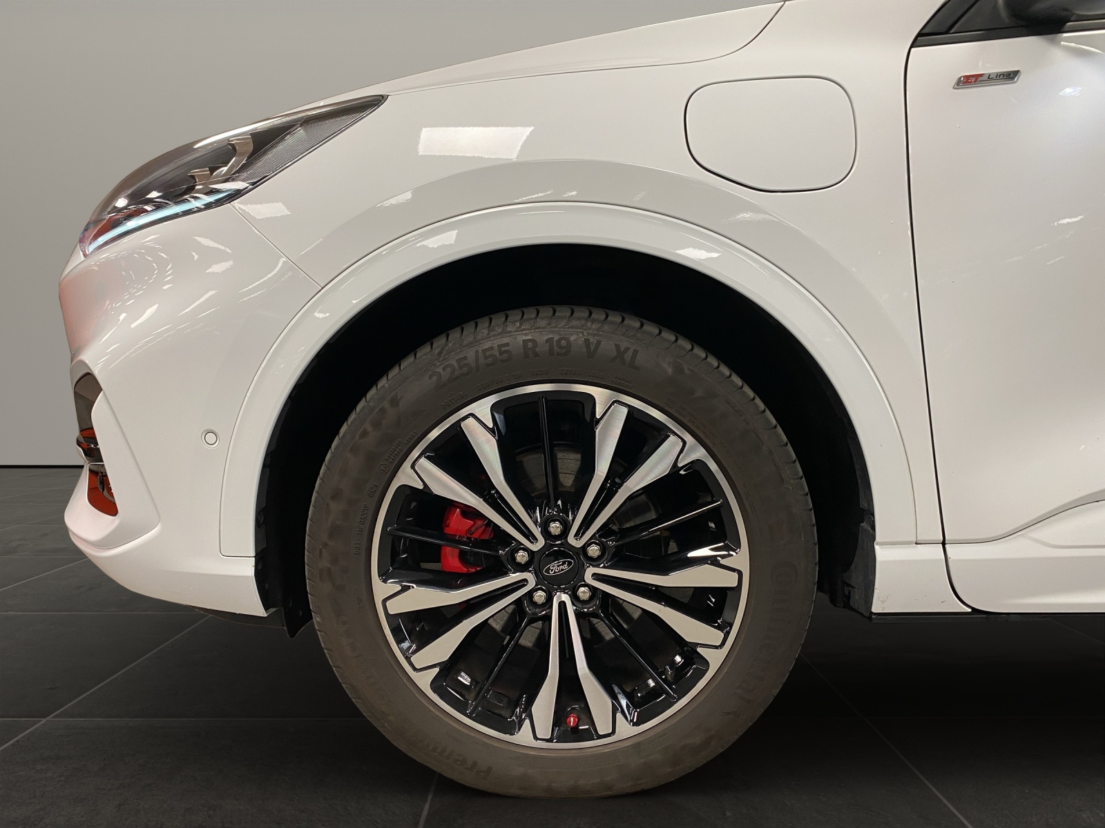 FORD KUGA 2.5 Plug-in Hybrid-image-9