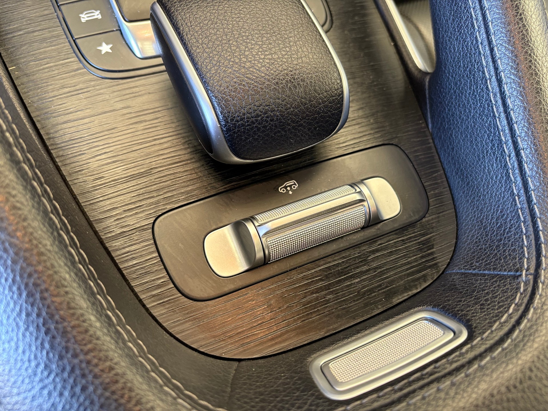 MERCEDES-BENZ GLE Coupé 400 d 4Matic 9G-Tronic-image-14