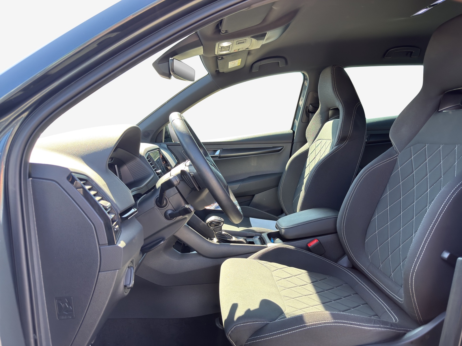 SKODA Karoq 2.0 TSI SportLine 4x4 DSG-image-7