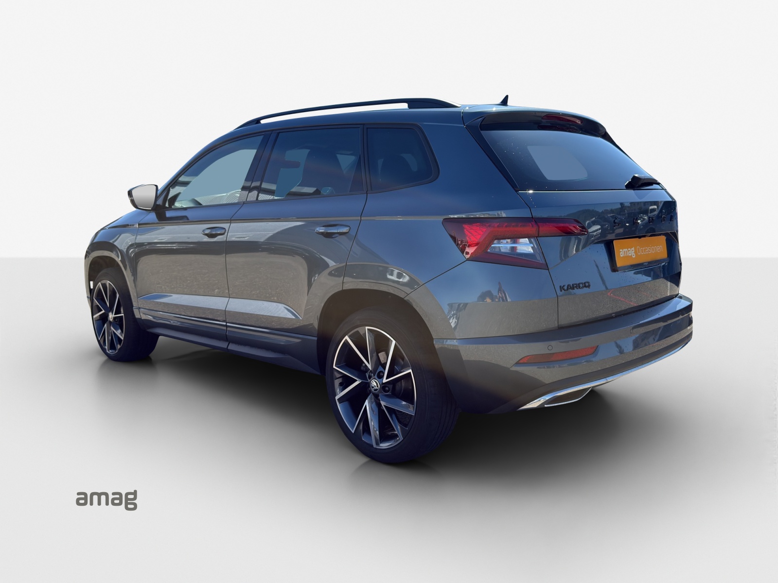 SKODA Karoq 2.0 TSI SportLine 4x4 DSG-image-2